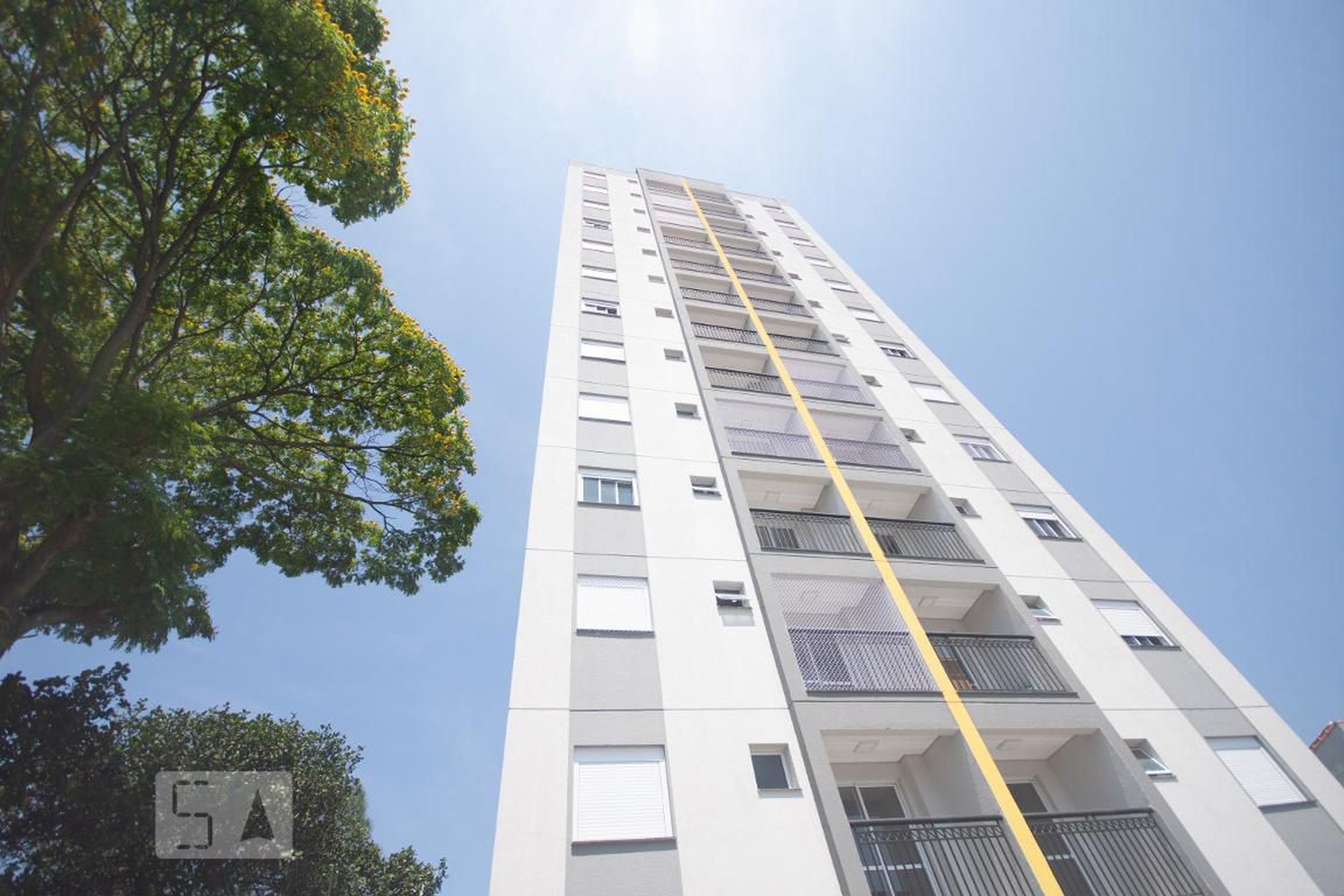 Fachada Condomínio em Rua Major Dantas Cortez, 535