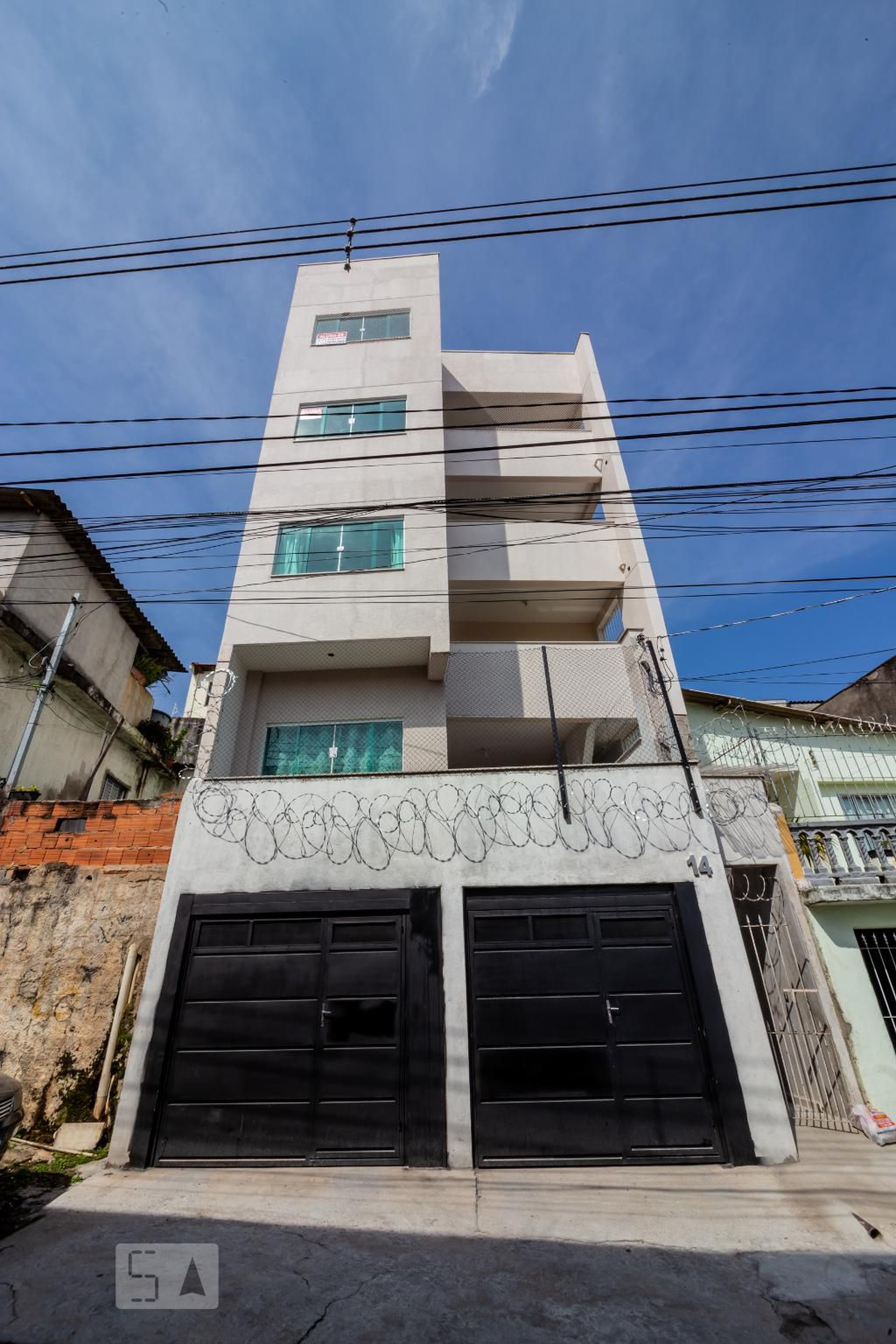 Fachada do Condomínio Condomínio em Travessa Principado de Andorra, 14