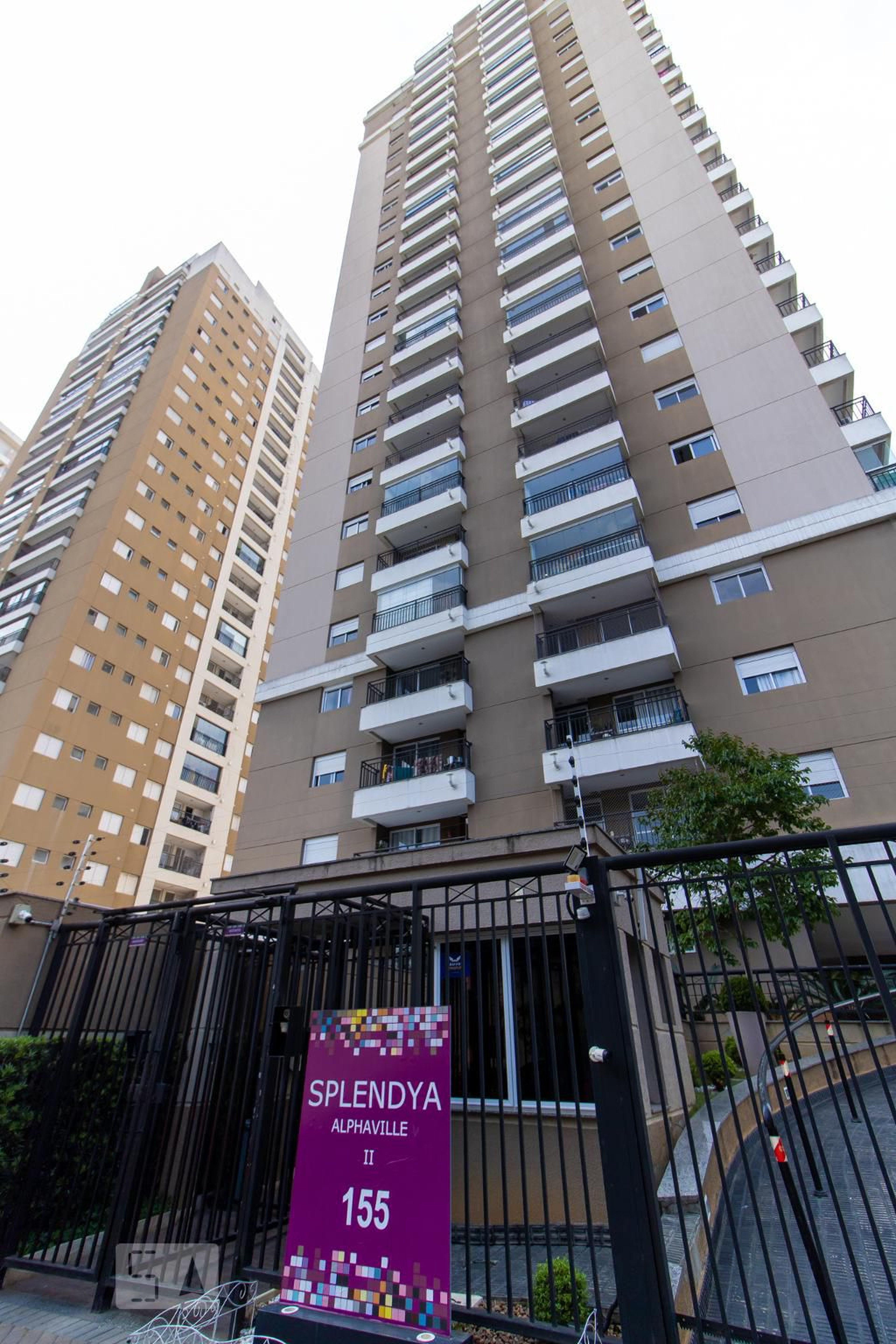 Fachada do condomínio Condomínio Splendya II