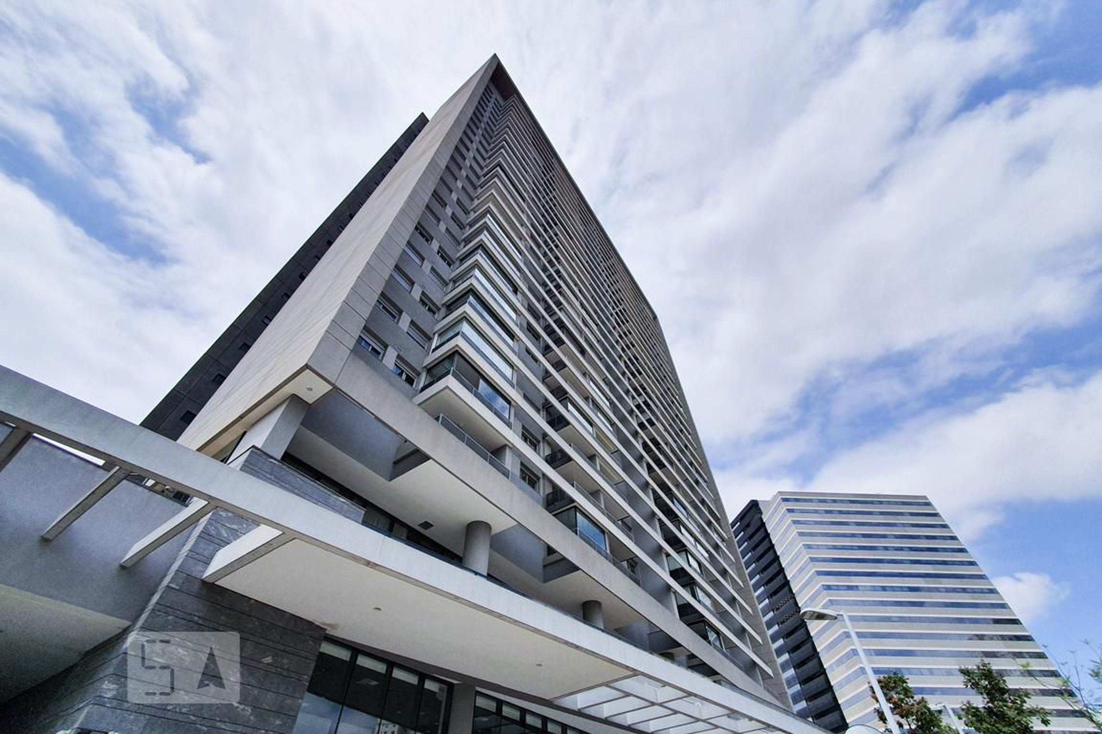 Fachada Residencial Time Life