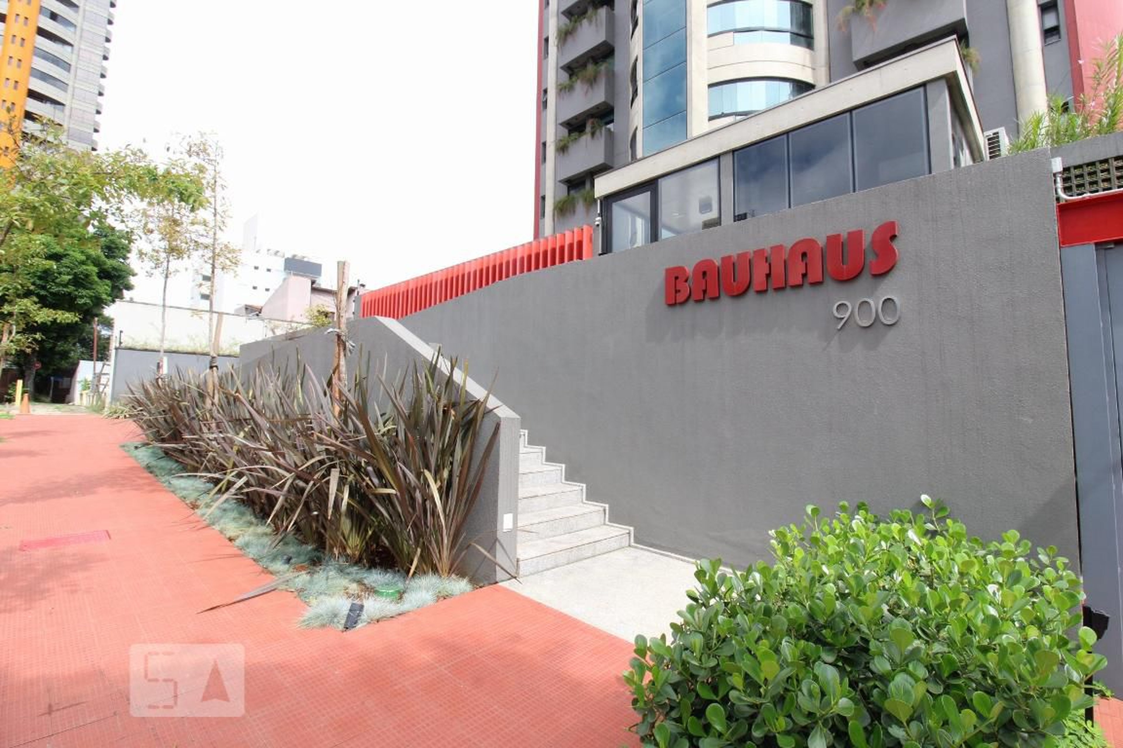 Entrada social - Bauhaus