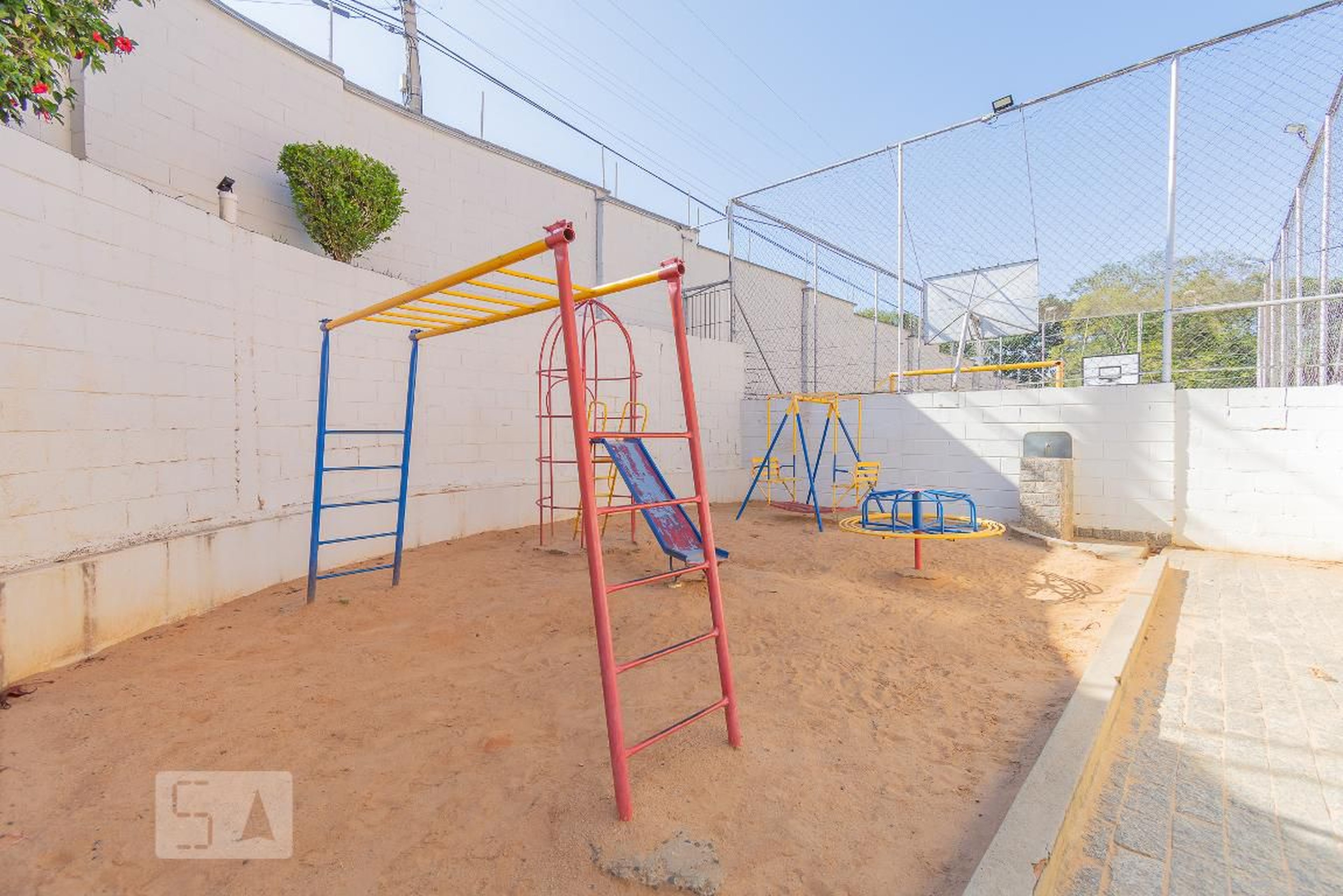 Playground - Aroeira