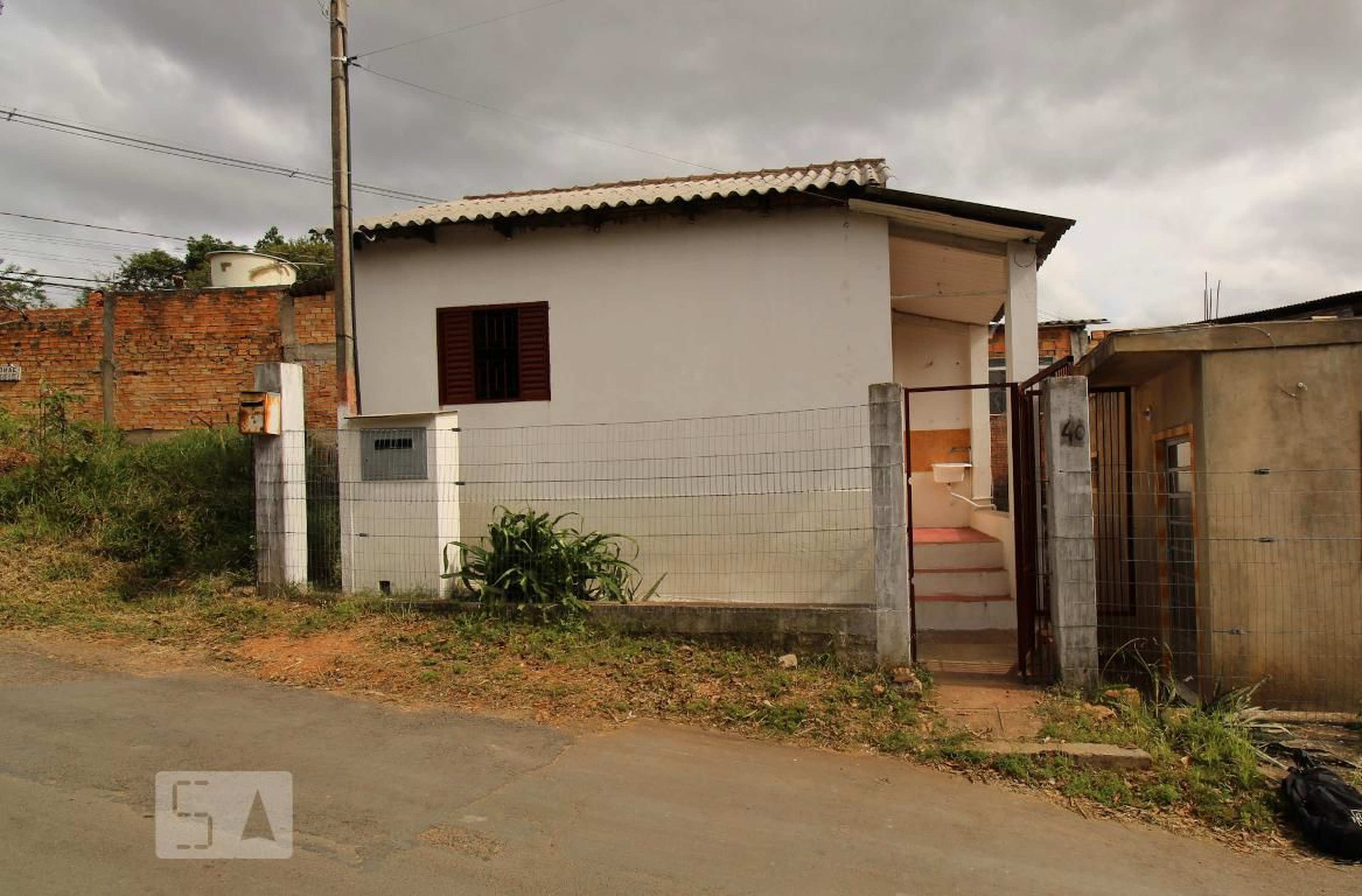 Fachada Condomínio em Rua Angelo Matiazi, 40