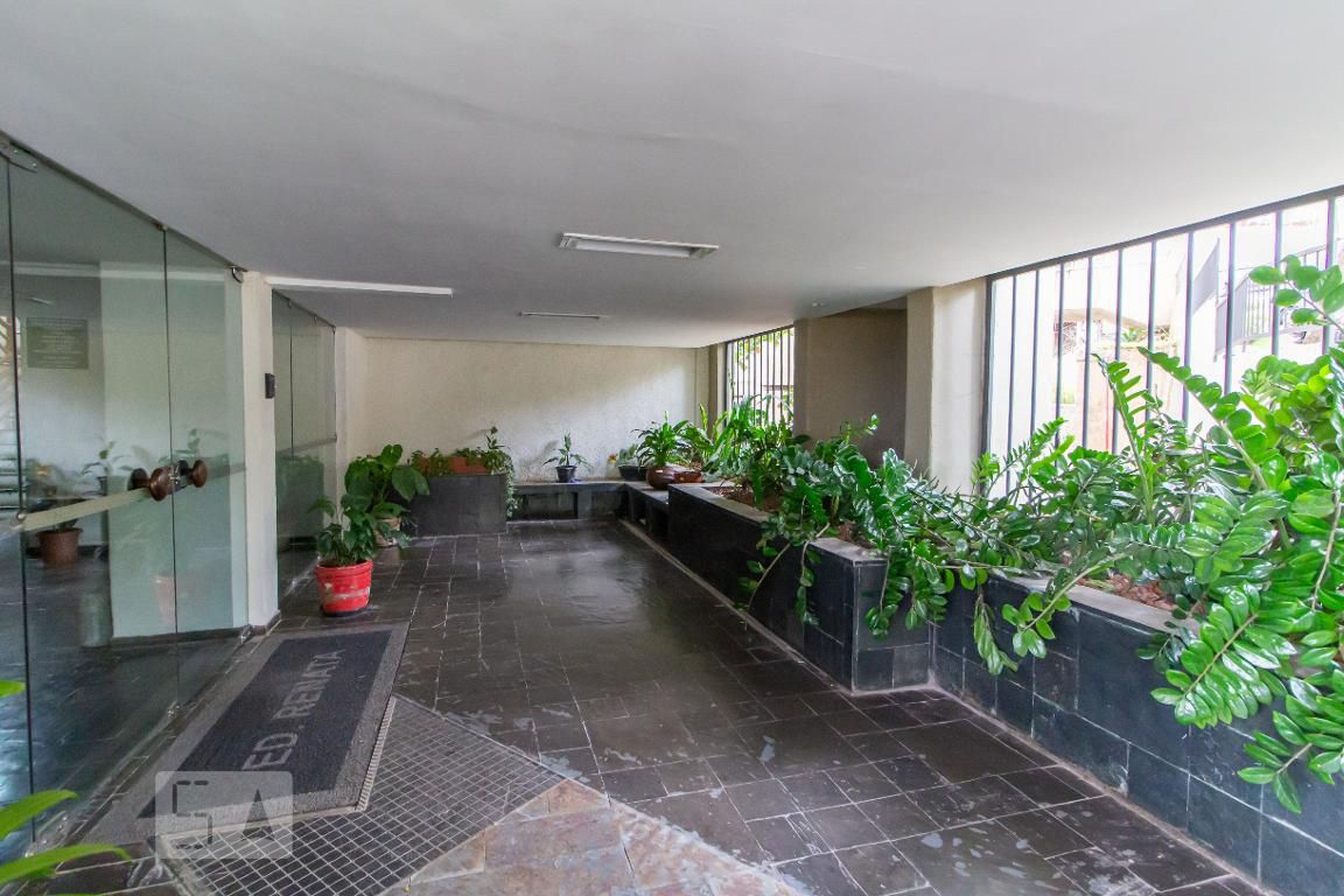 Entrada - Edifício Renata