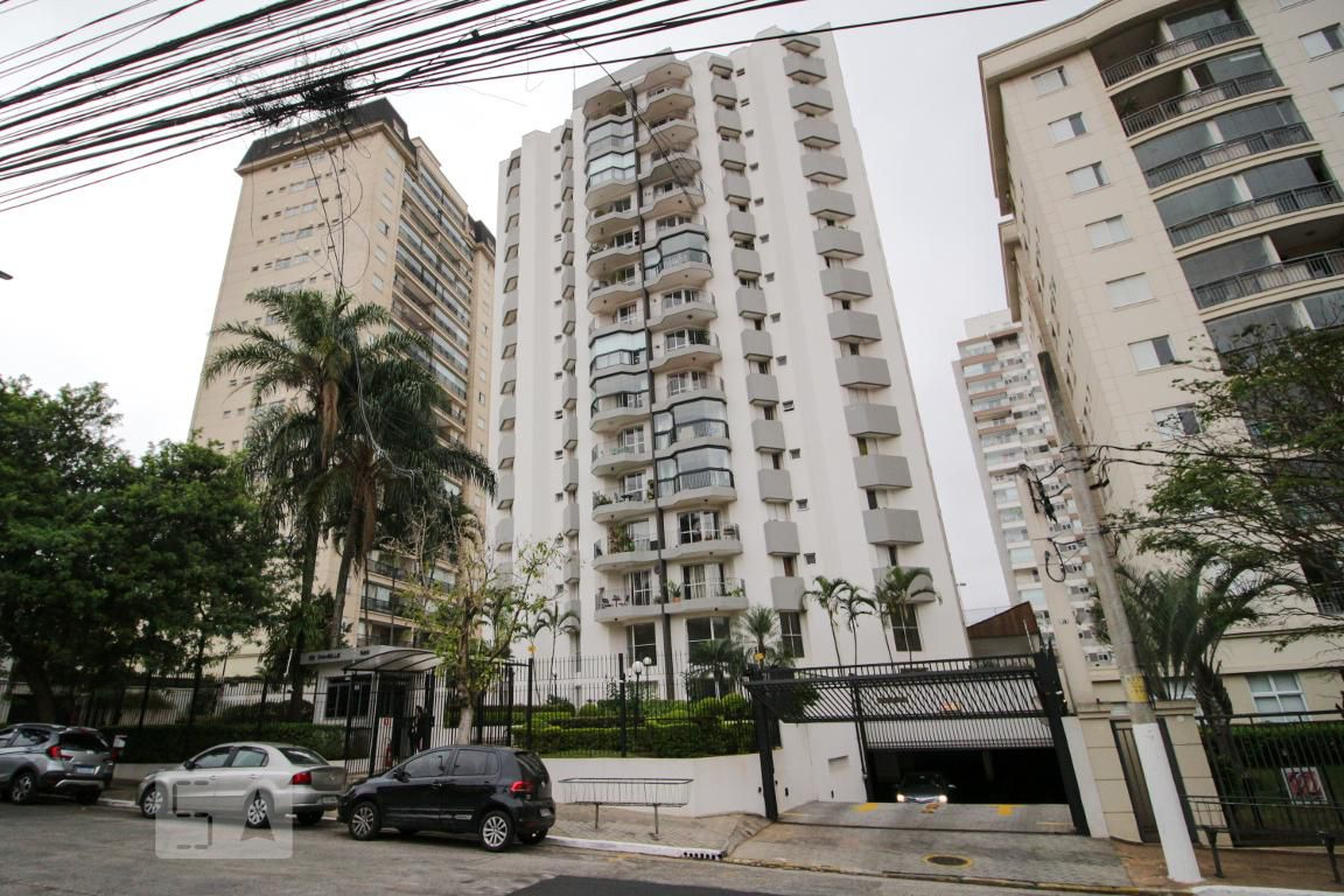 Fachada do condomínio Condomínio Danielle