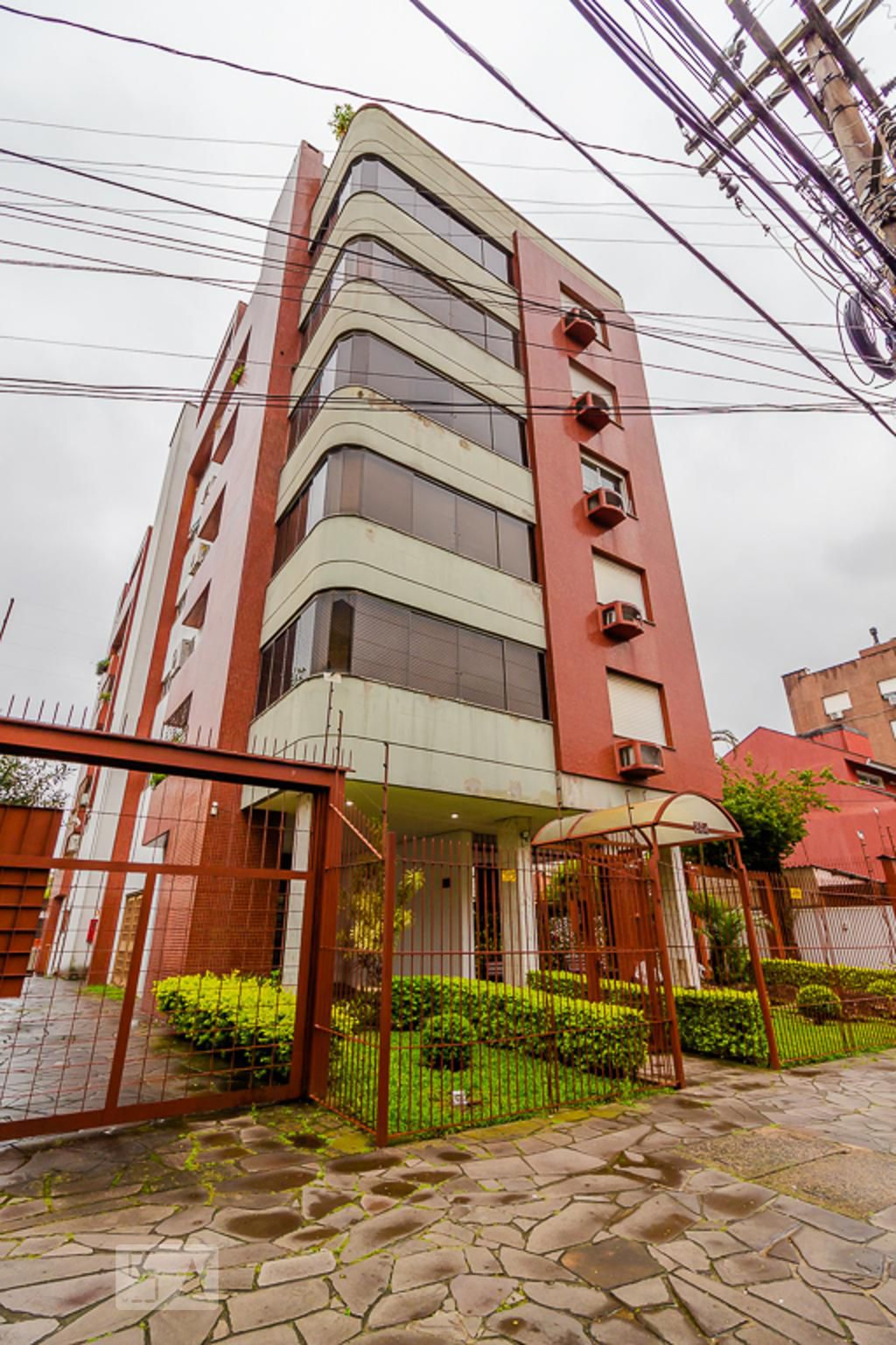 Fachada Condomínio em Rua Monsenhor Veras, 364