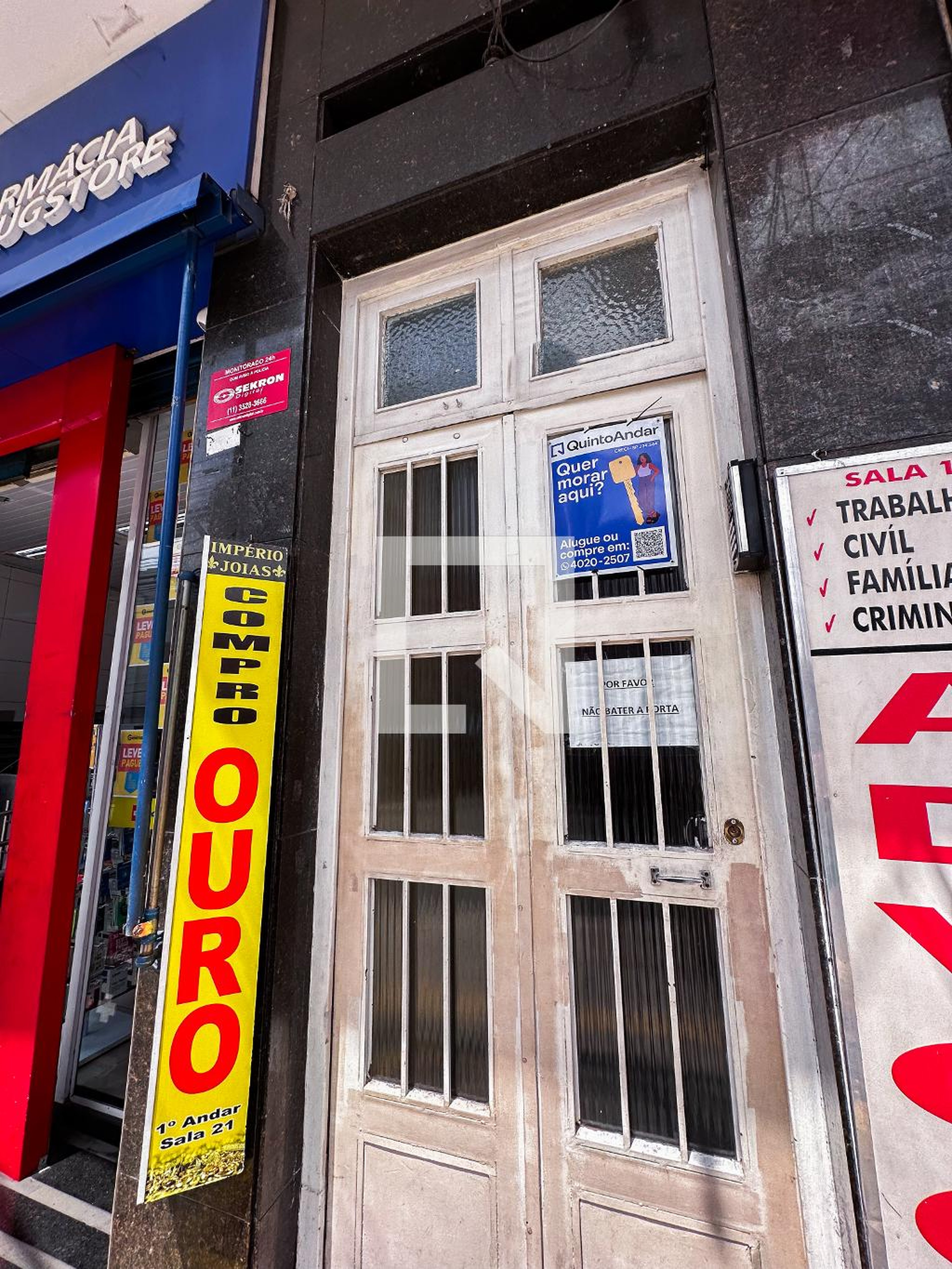 Entrada do Prédio - Edifício Maria Cristina