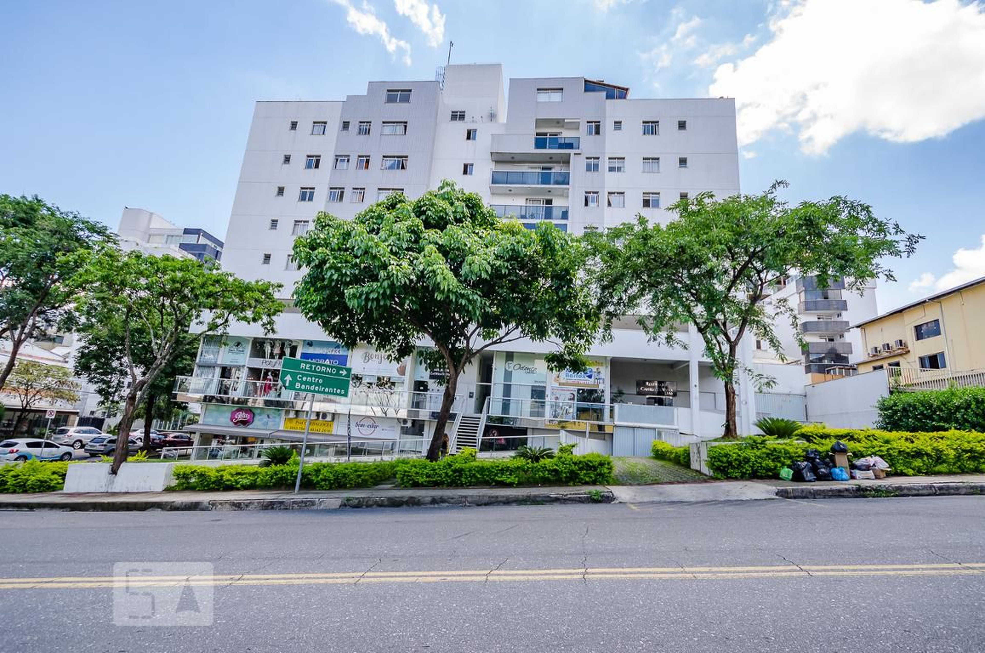 Fachada Edifício Residencial Castelo de Viena