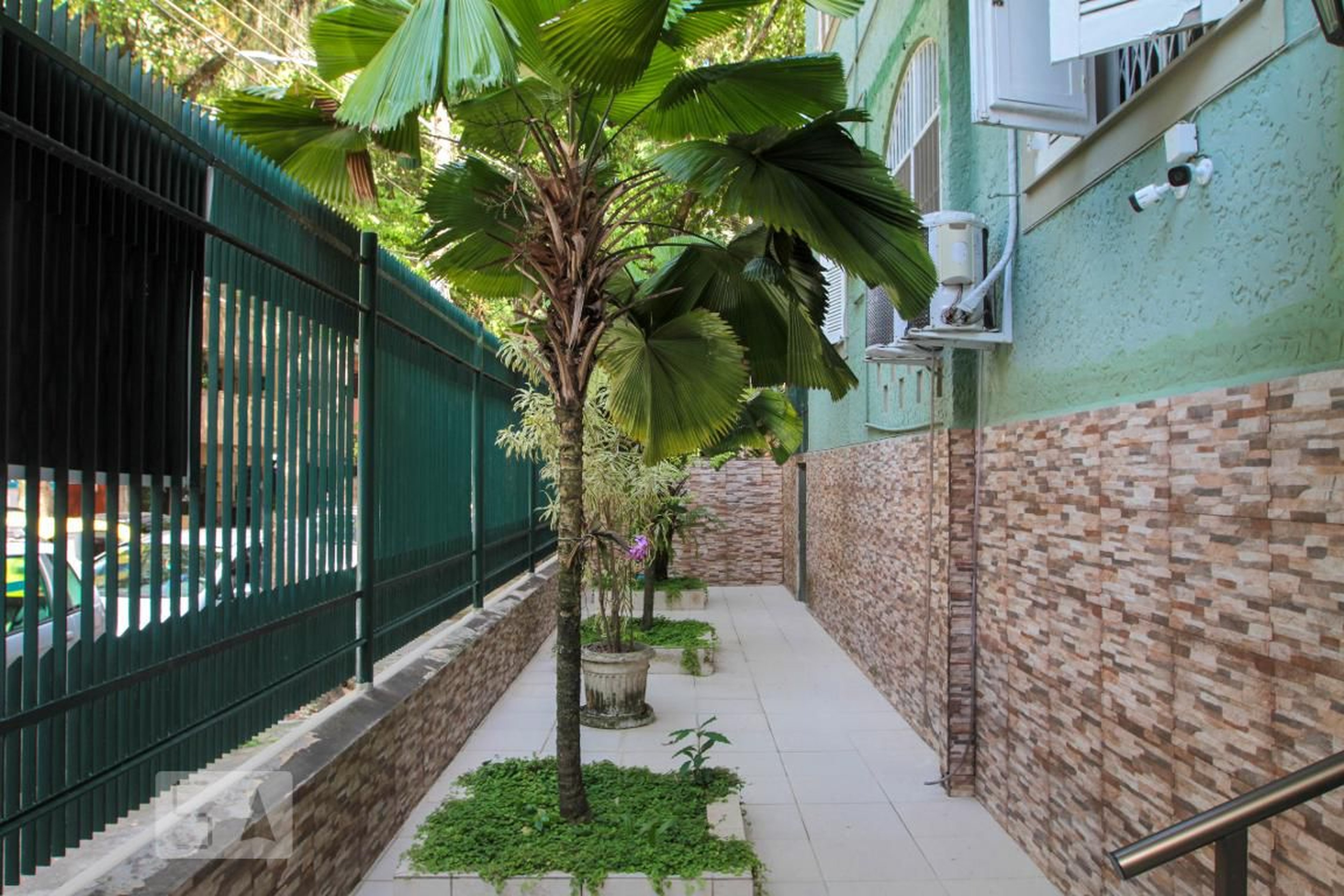 Entrada do Prédio - null