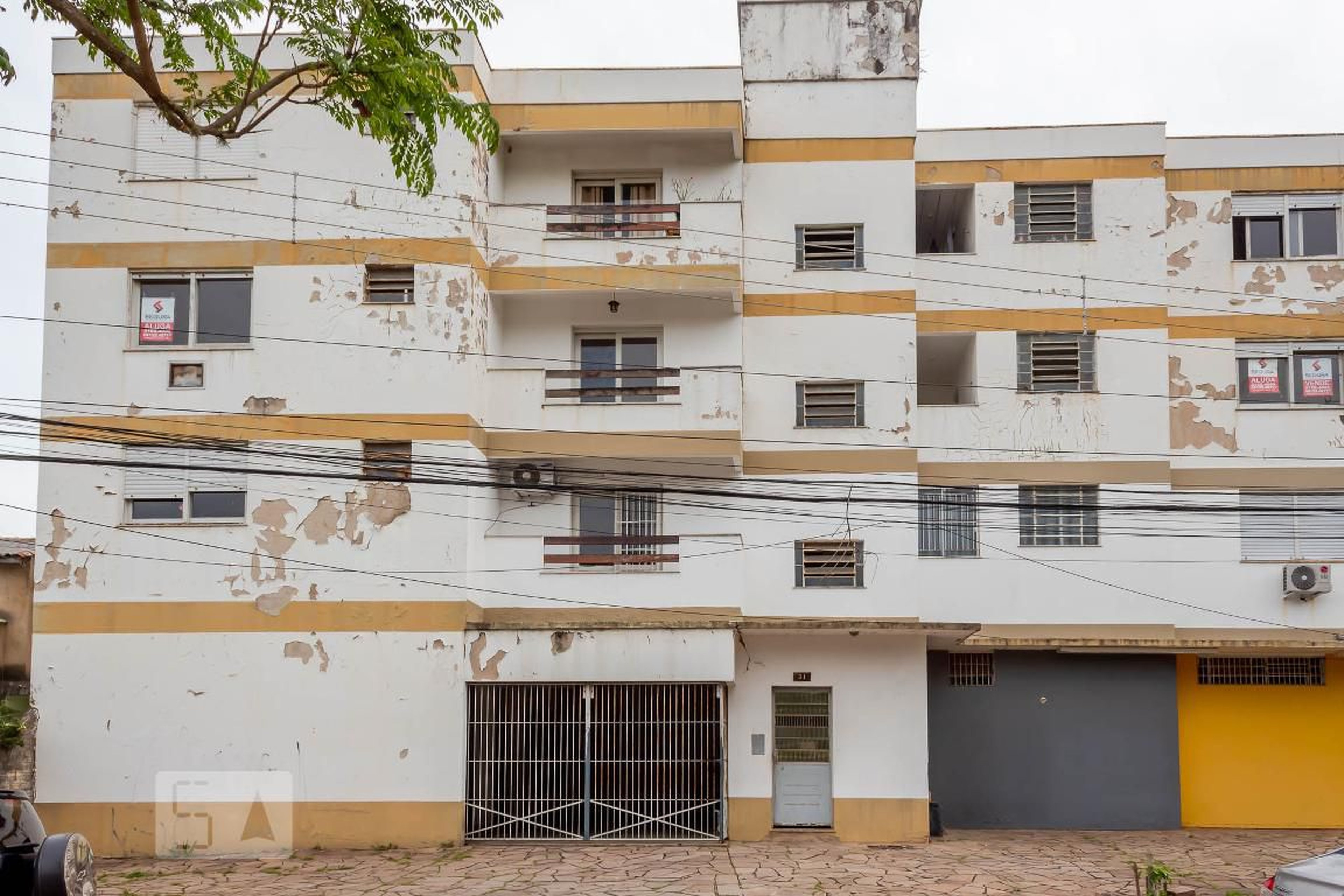 Fachada Condomínio em Rua Coronel Ricardo Machado, 31