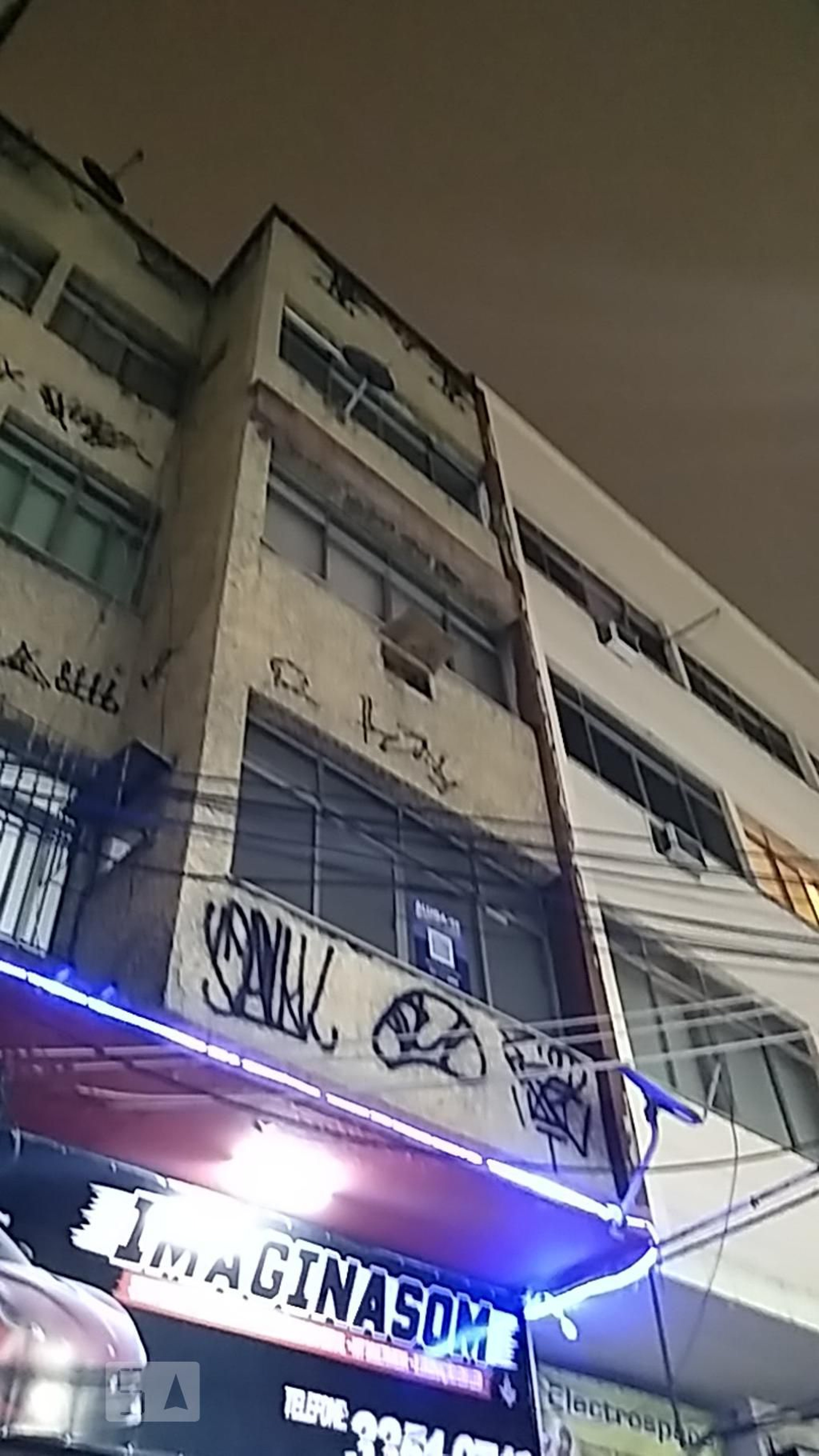 Fachada Condomínio em Avenida Brás de Pina, 1455