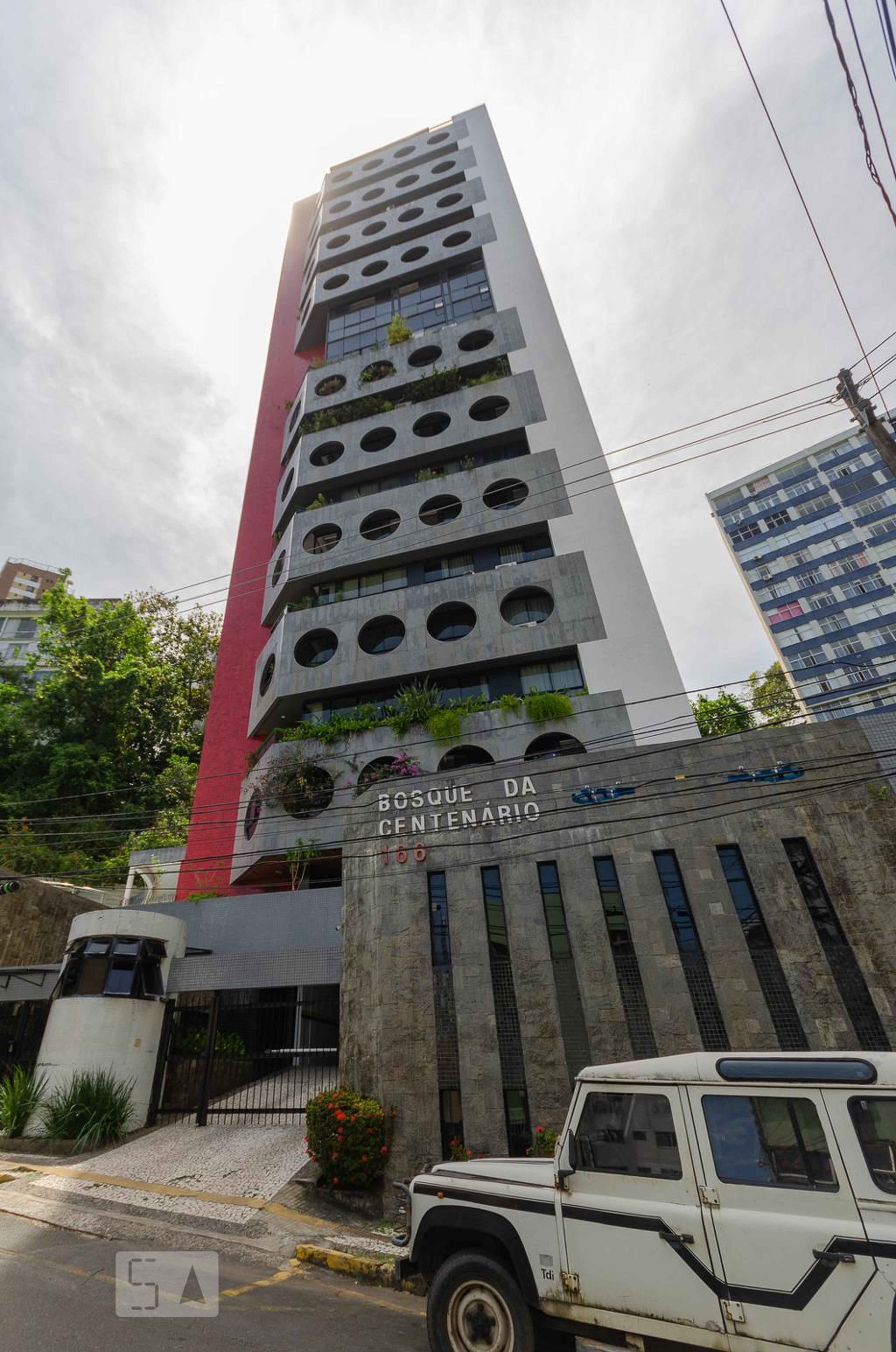 Fachada Condomínio Bosque do Centenário