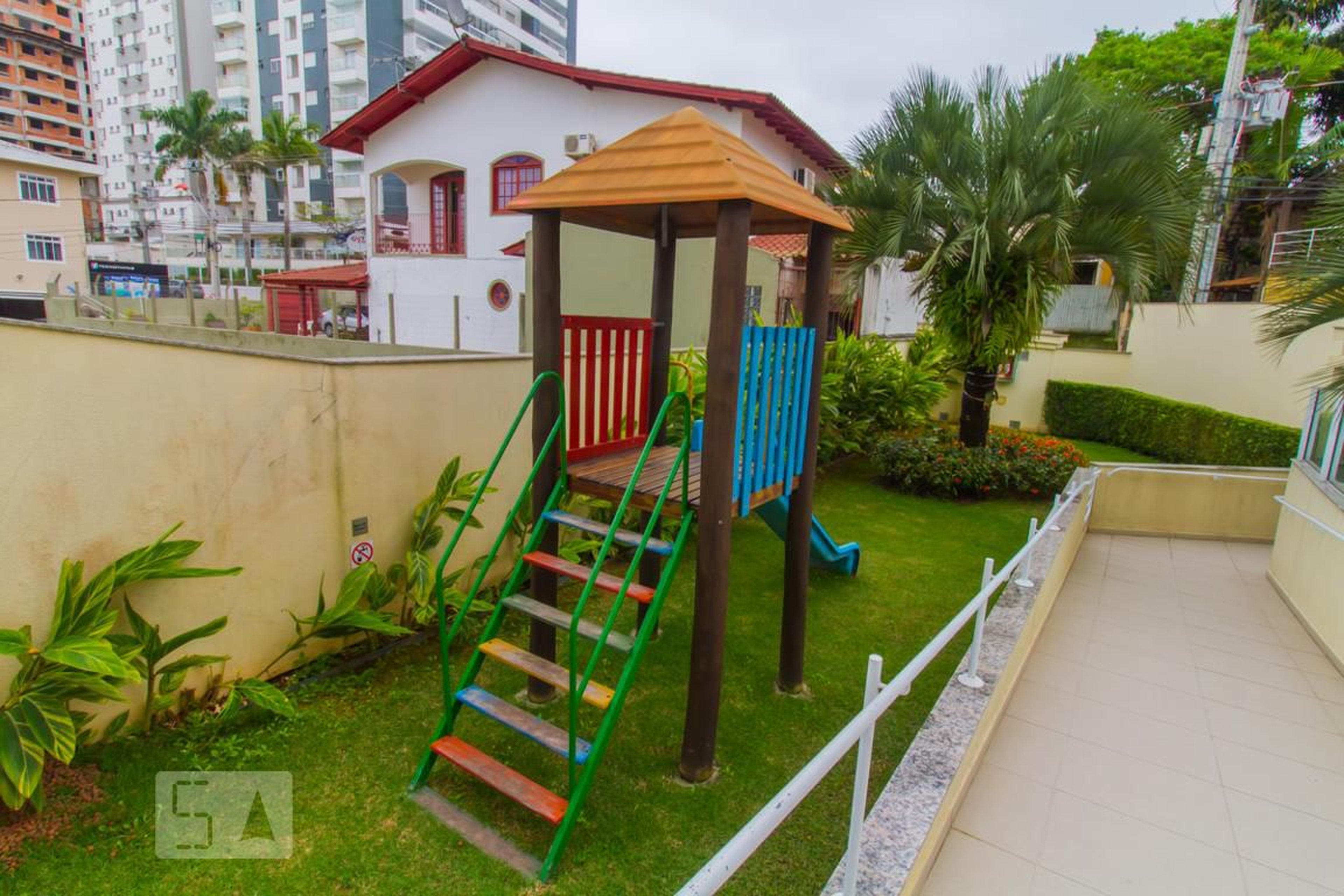 Playground - Maevva Residence