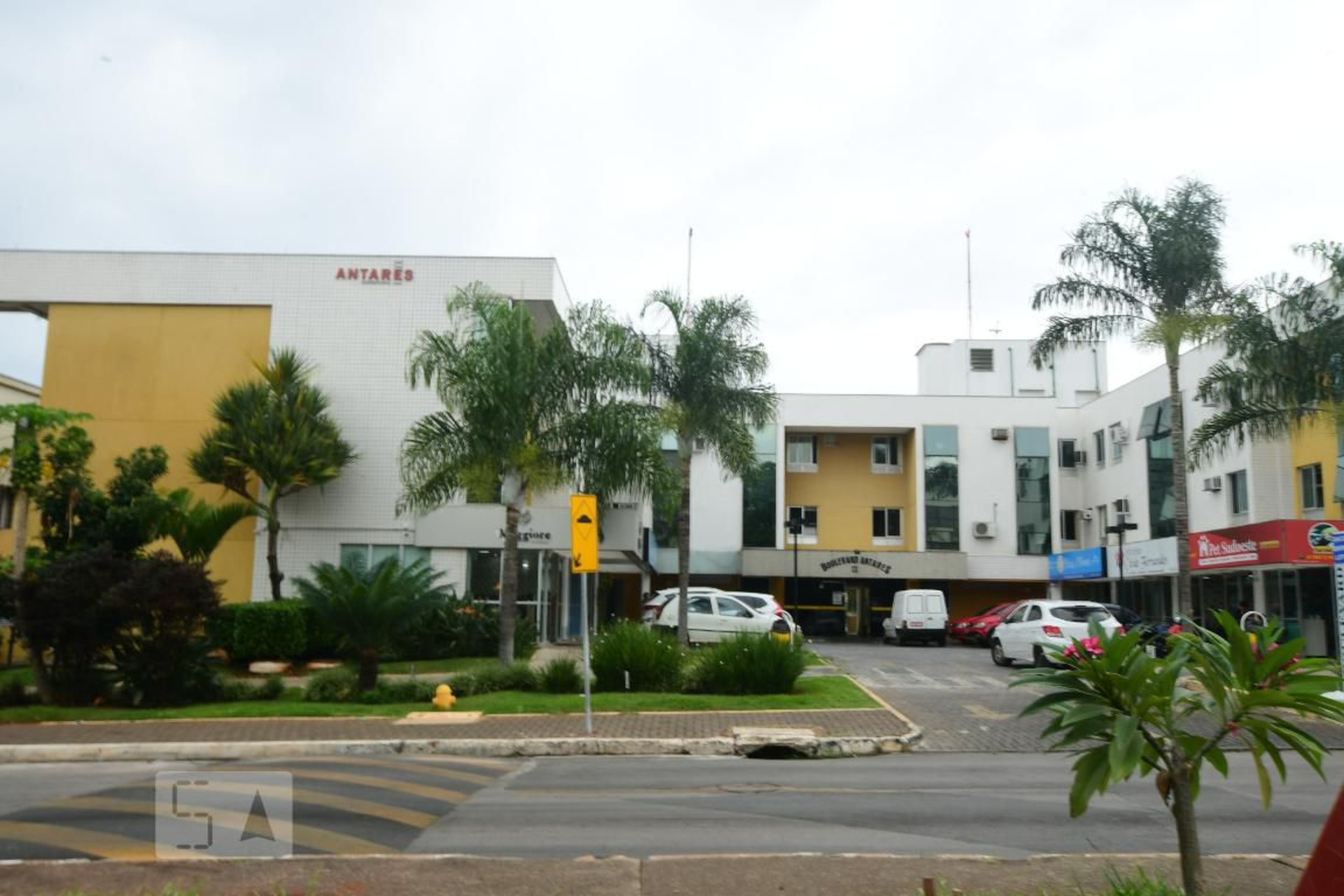 Fachada Condomínio em Qmsw 5 Lote 8, edificio boule