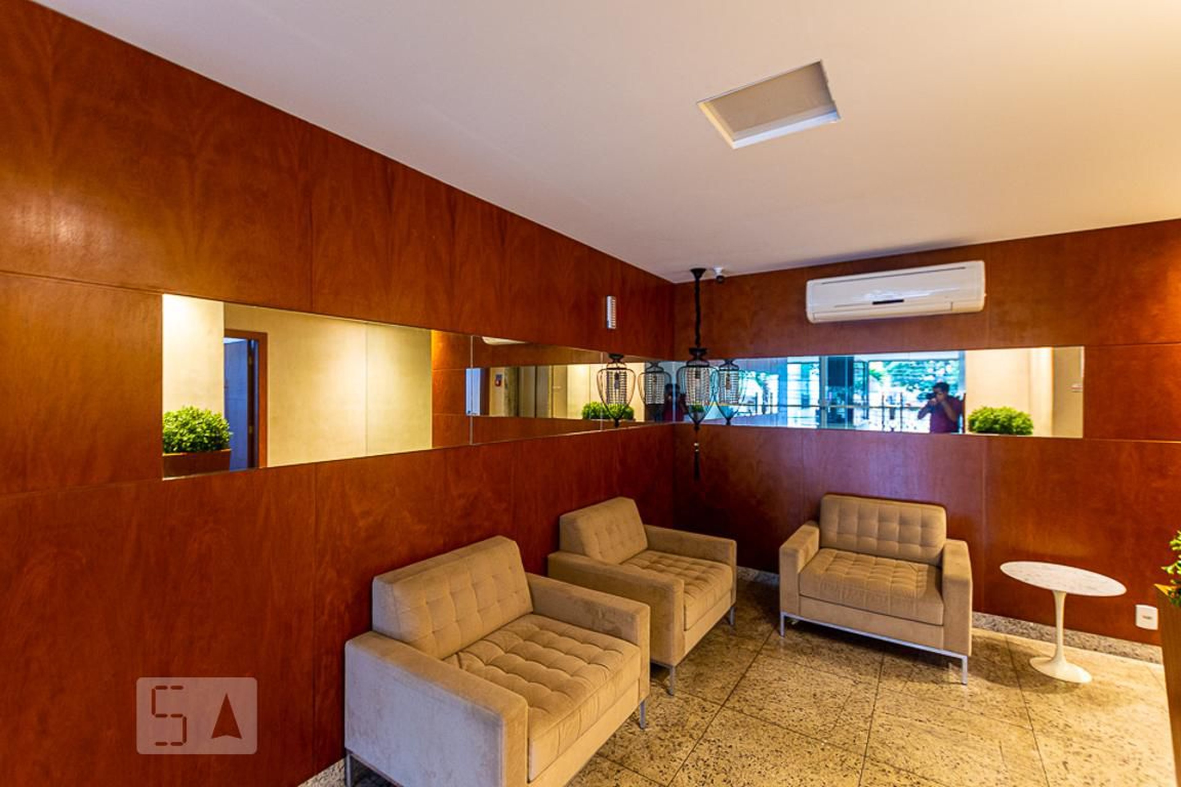 Hall de Entrada - Torino Charitas