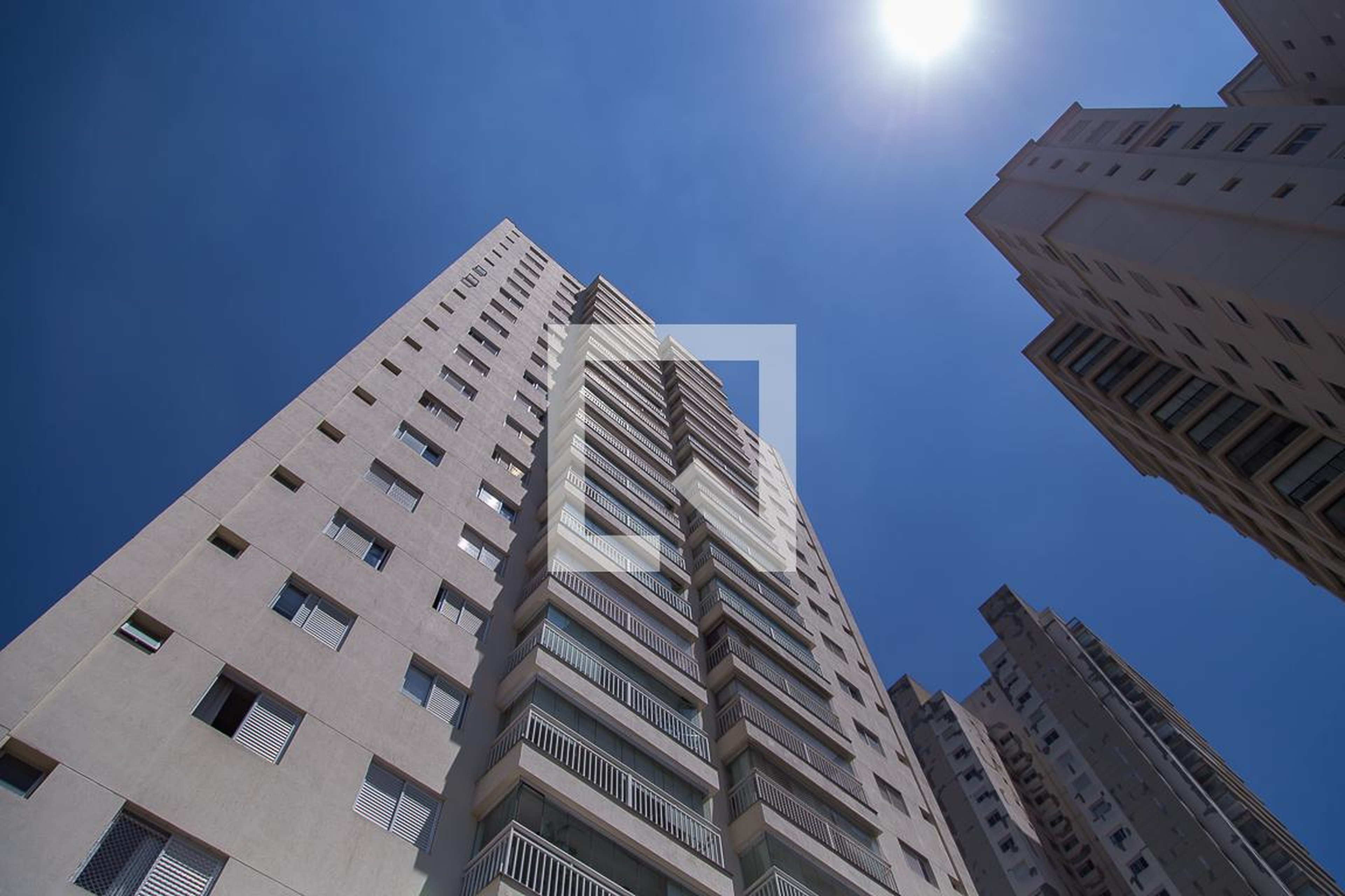 Prédio Condomínio Flamboyant Residencial