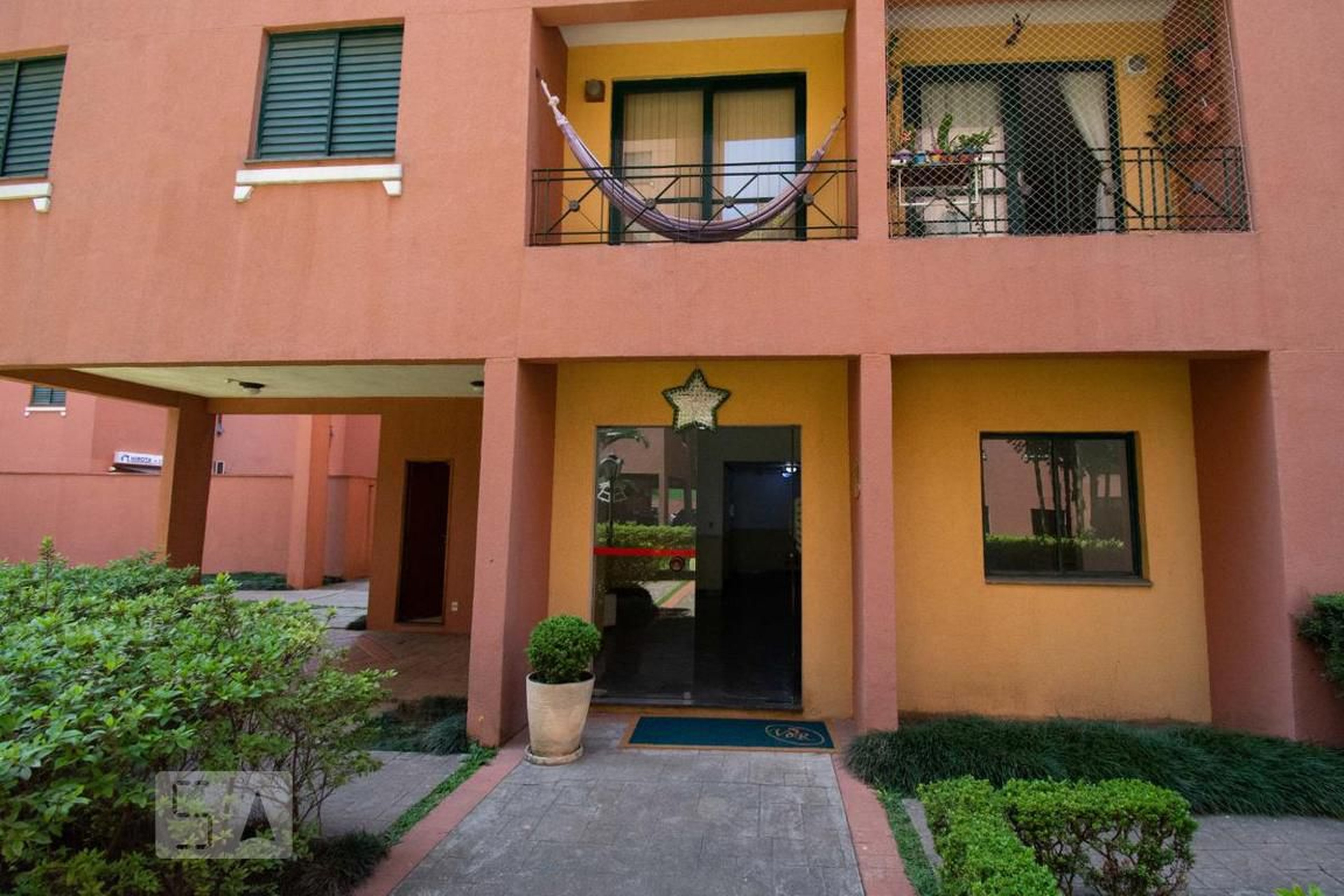 Fachada Condomínio em Avenida Interlagos, 2100