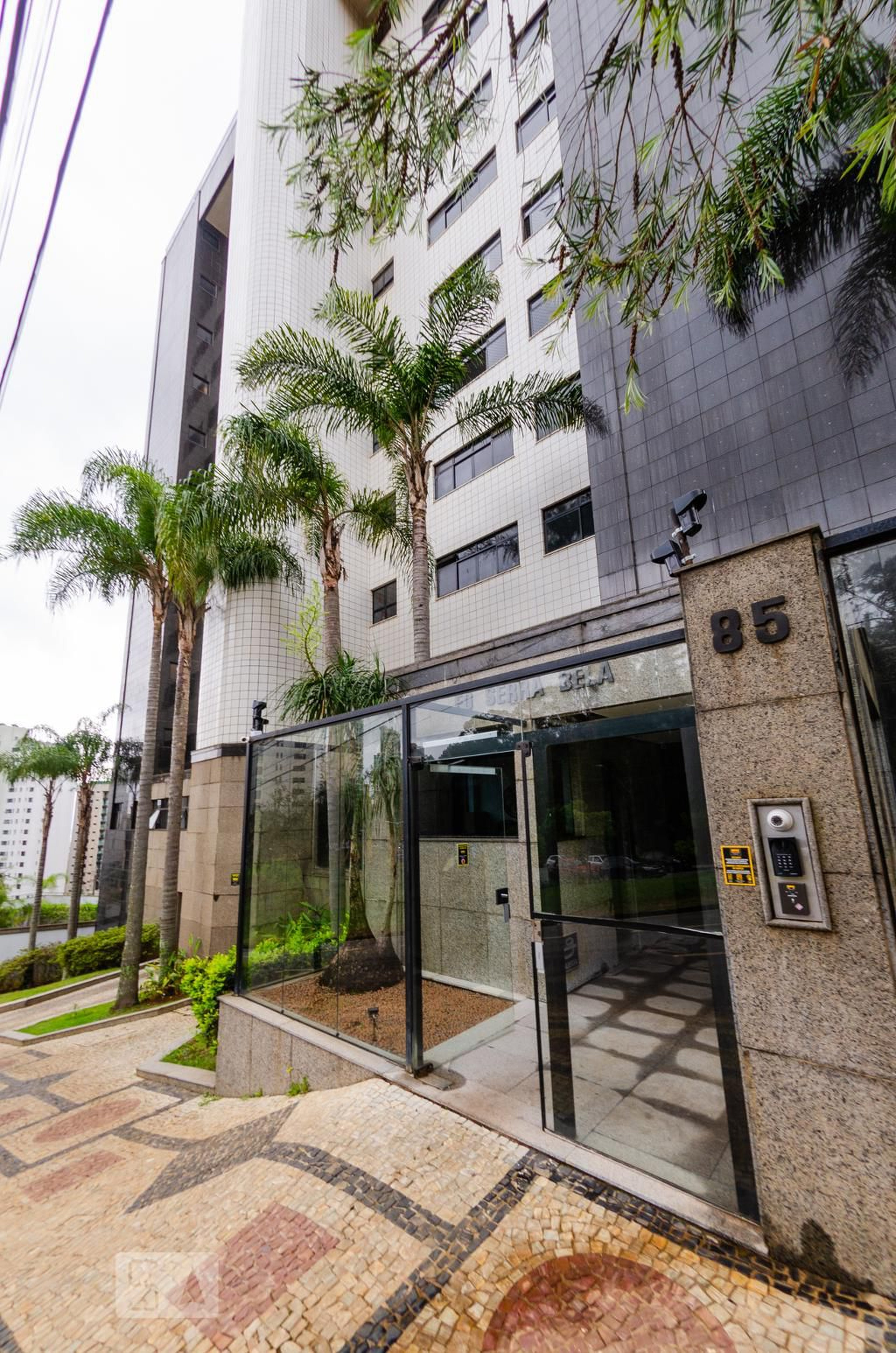 Fachada Edifício Serra Bela