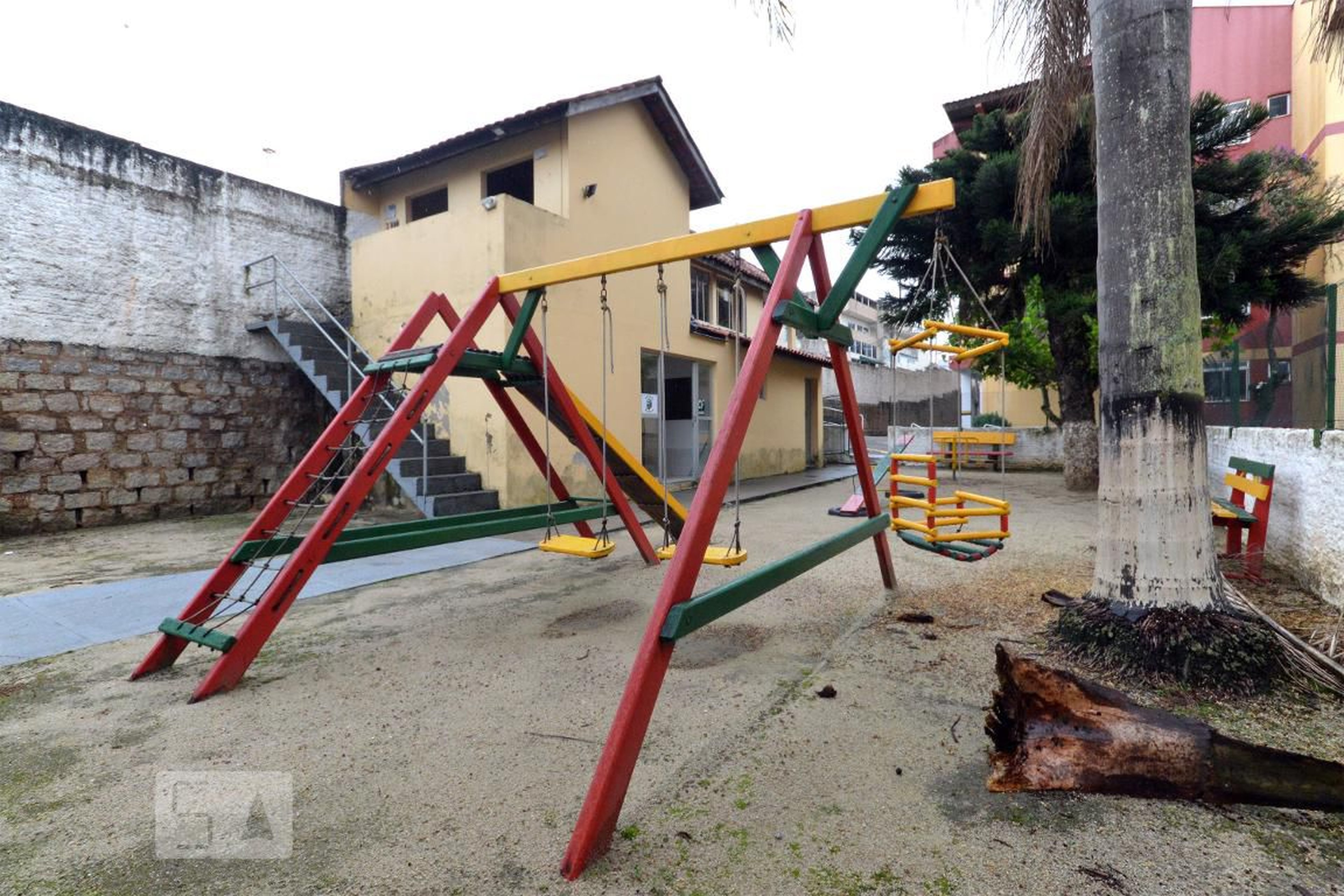 Playground - Os Poetas