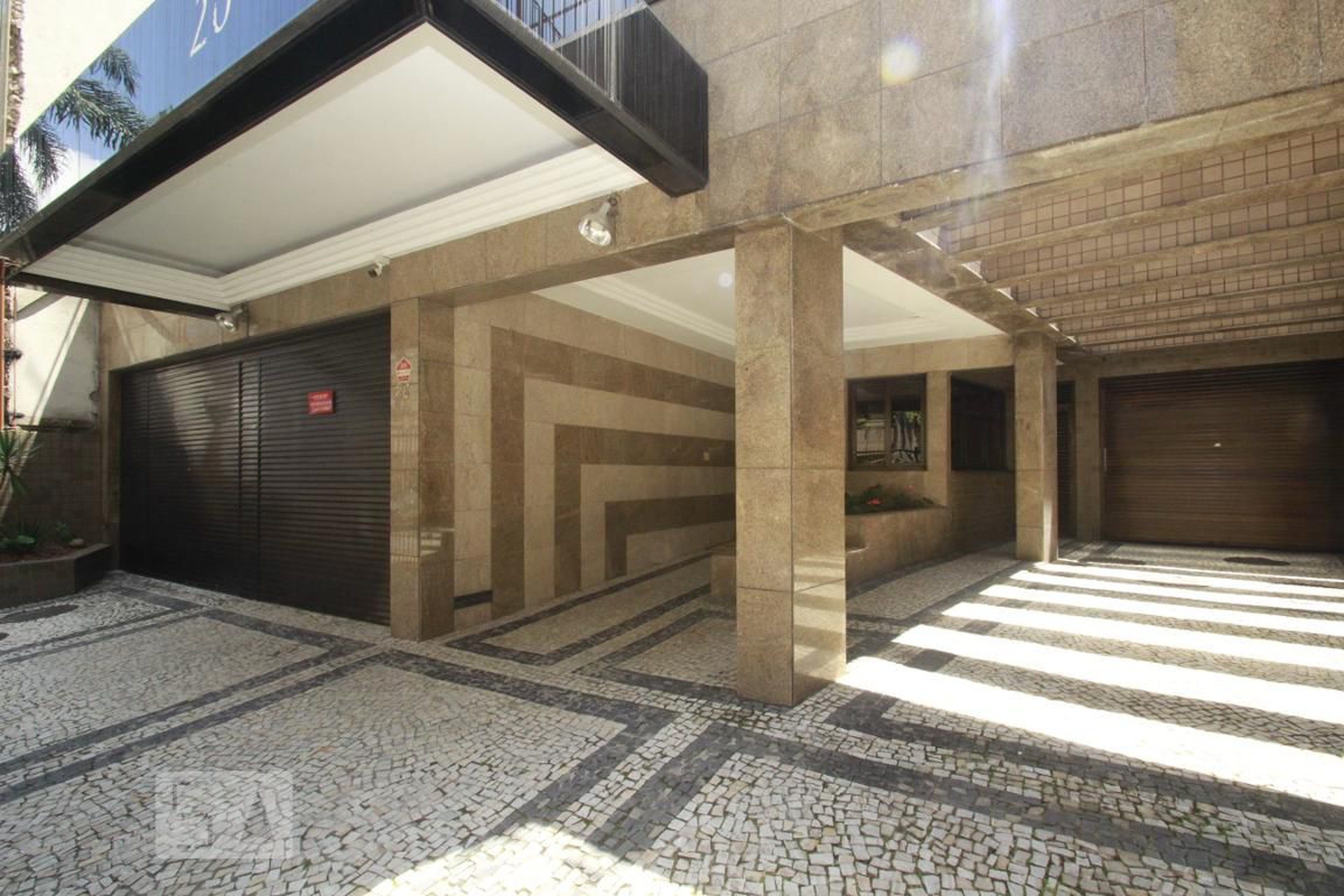 Entrada - Edifício Marques de Olinda