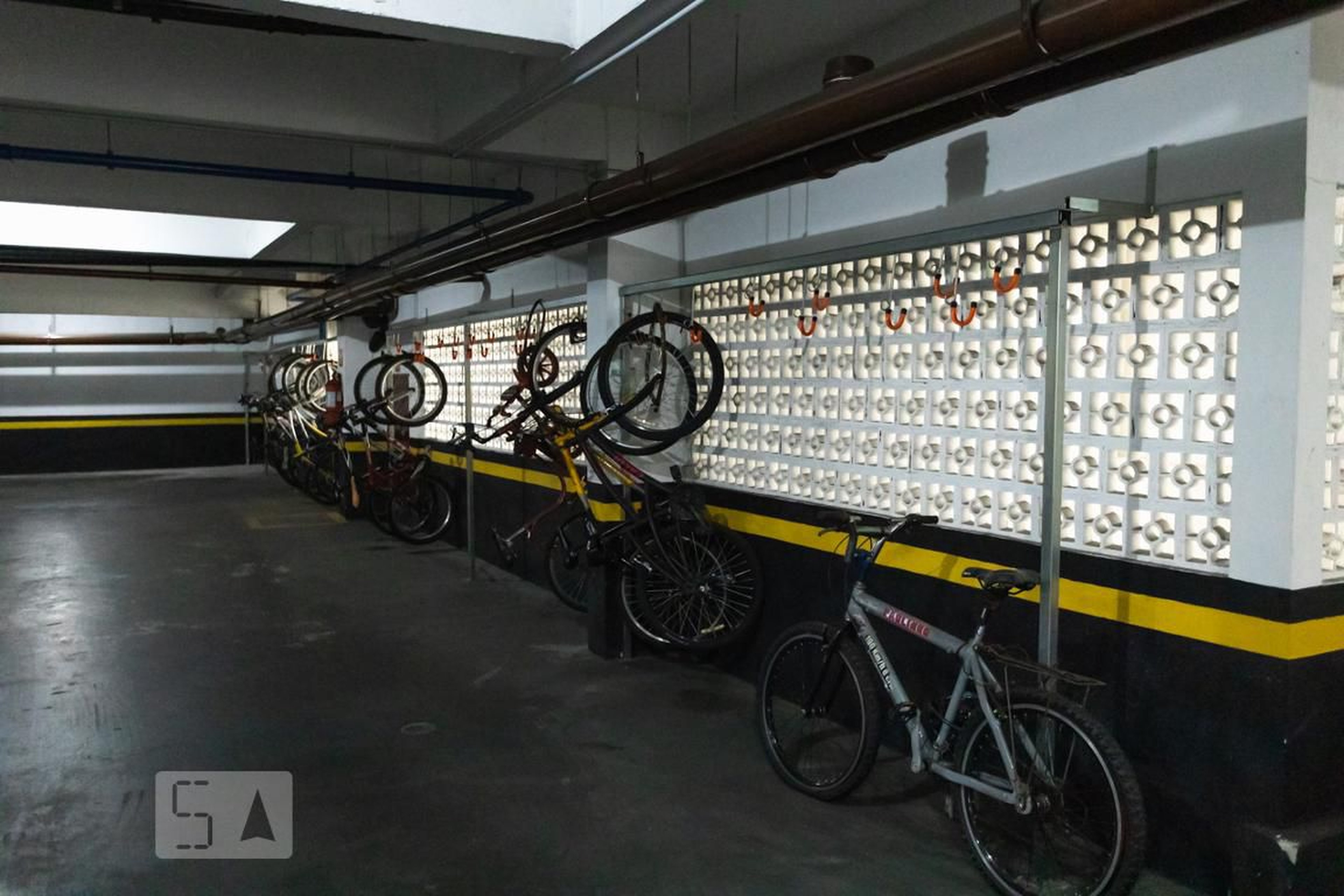 Bicicletario - Edifício Maison Beatriz