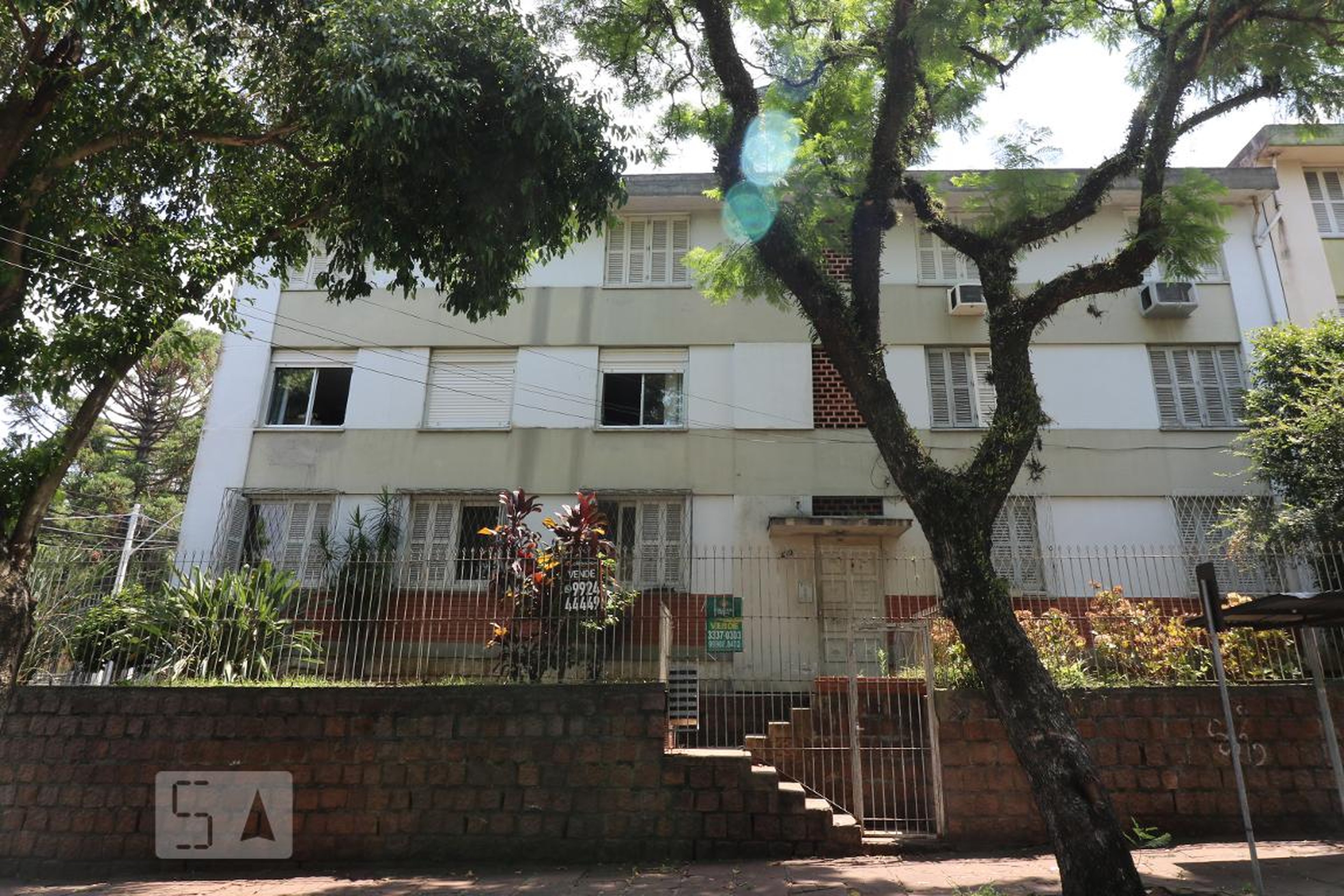 Fachada do Prédio Condomínio Na Elaine
