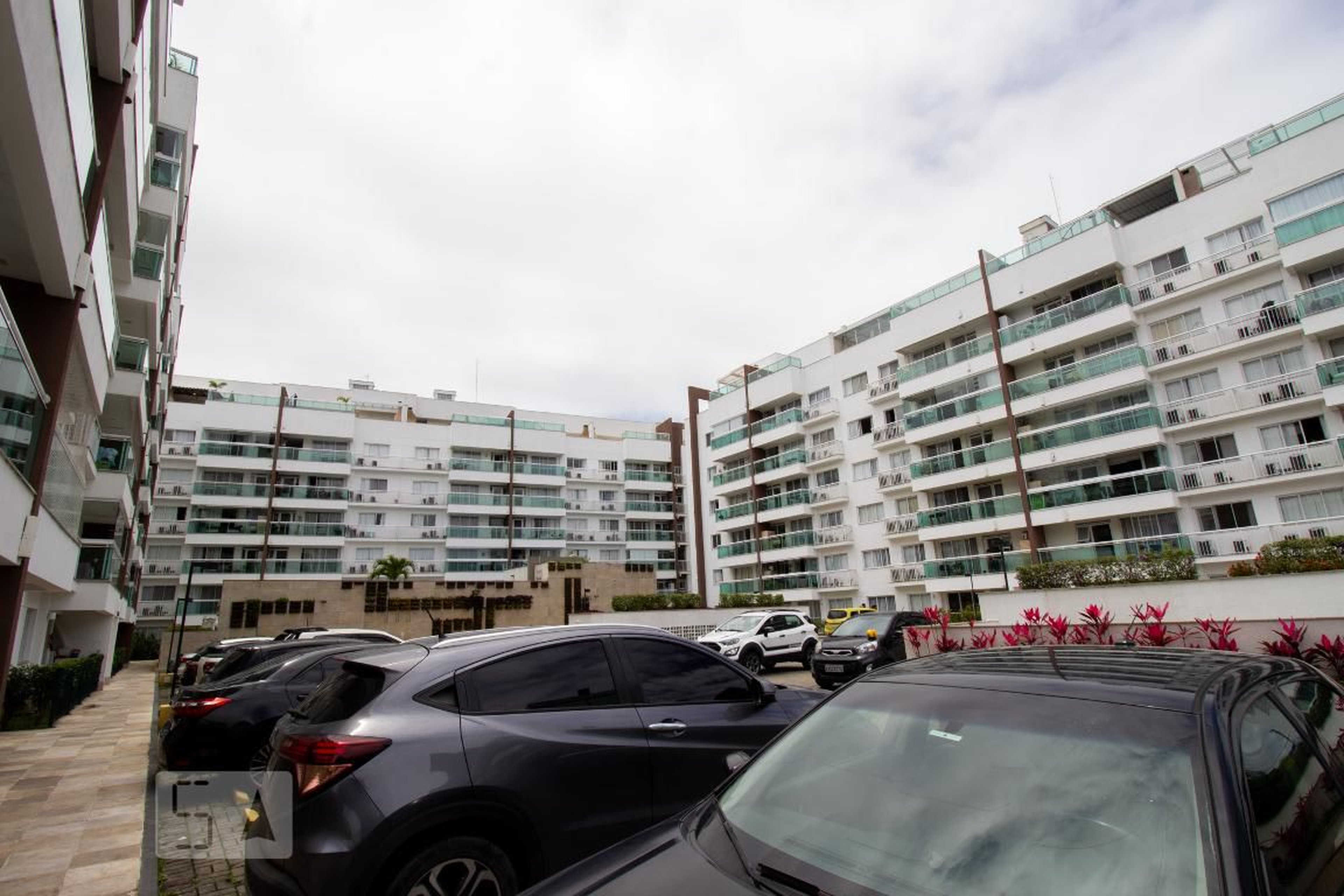 Condomínio - Mares de Goa