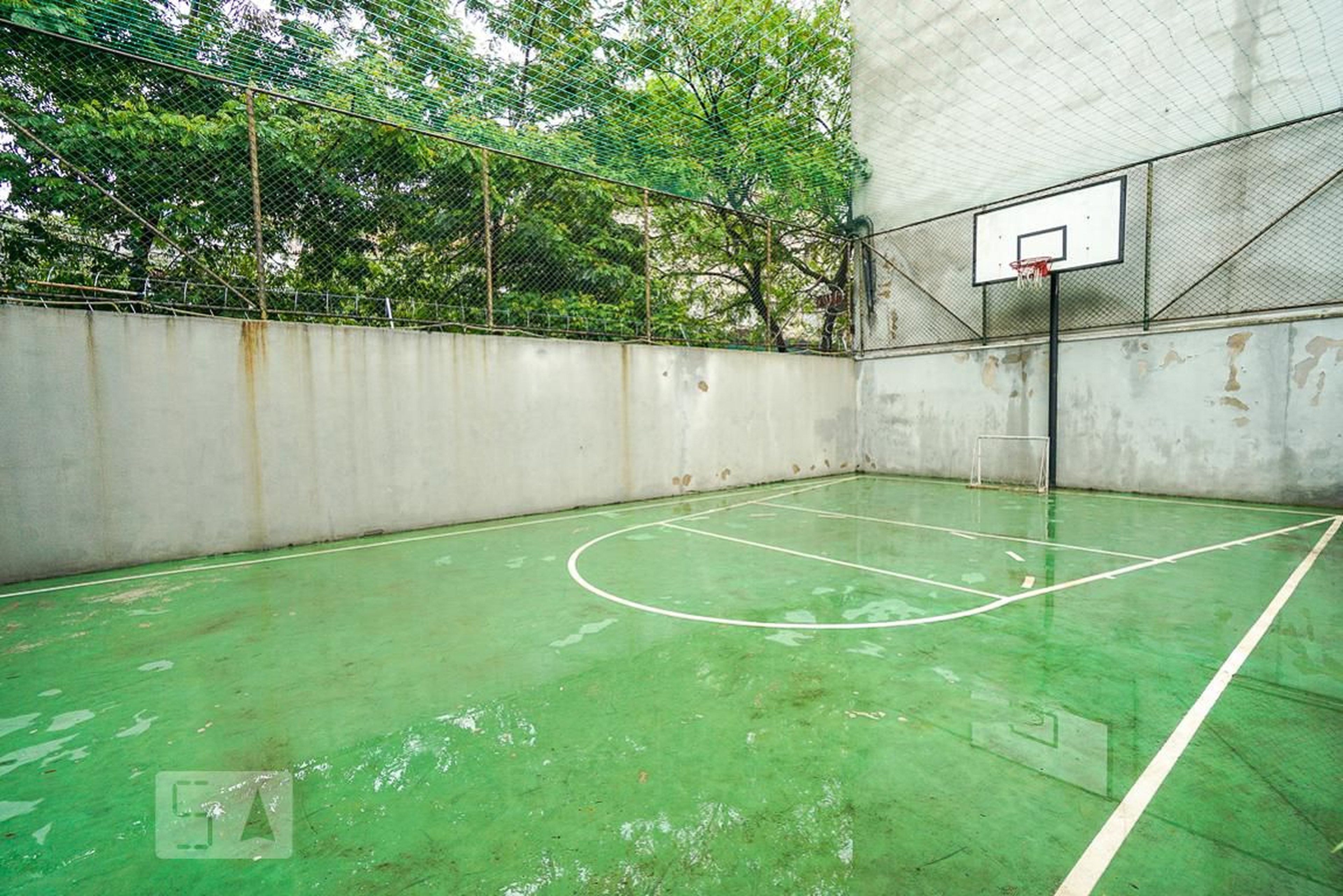 Quadra poliesportiva - BR Caetano