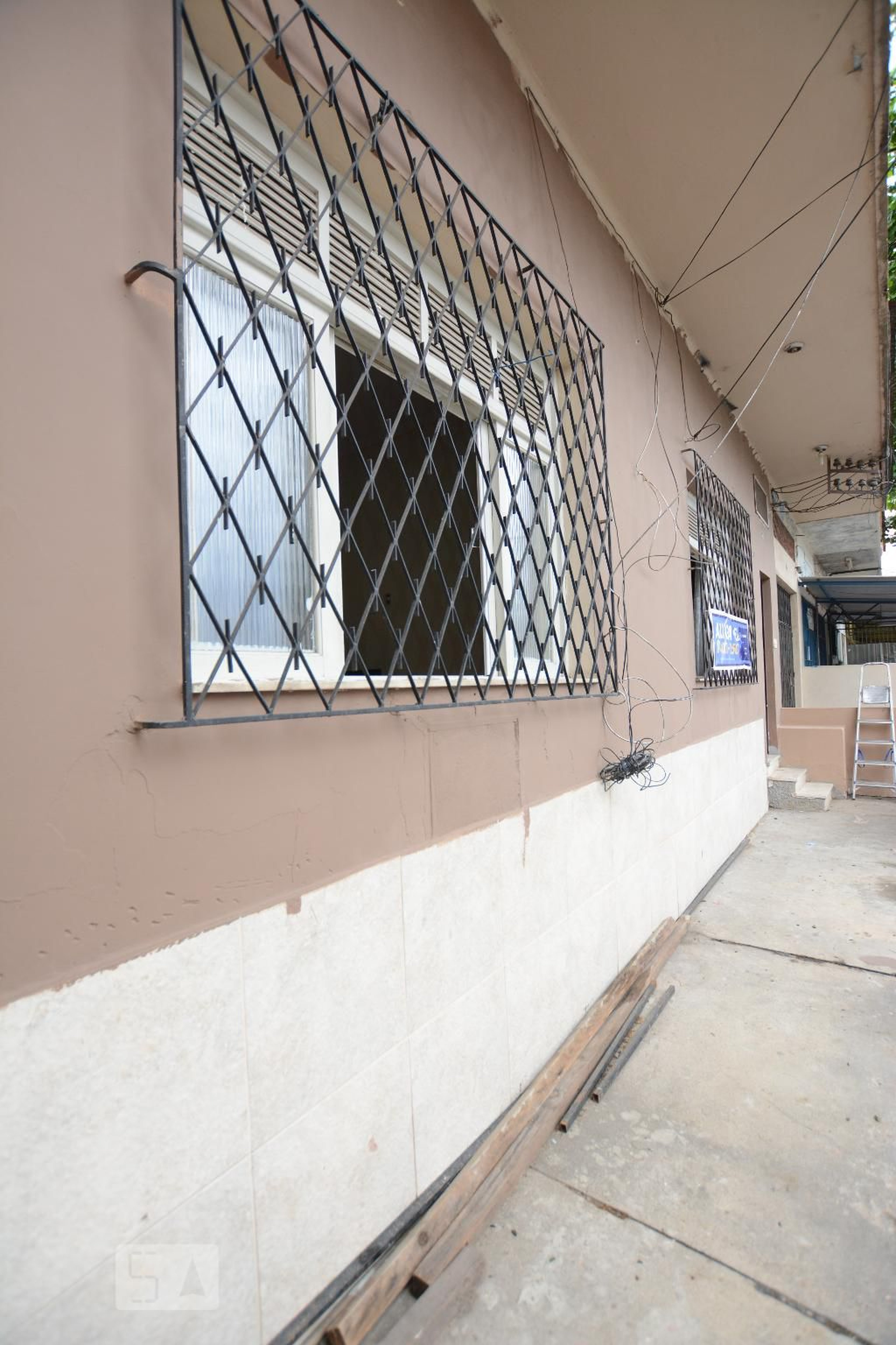 Fachada Condomínio em Rua Professor Costa Ribeiro, 530