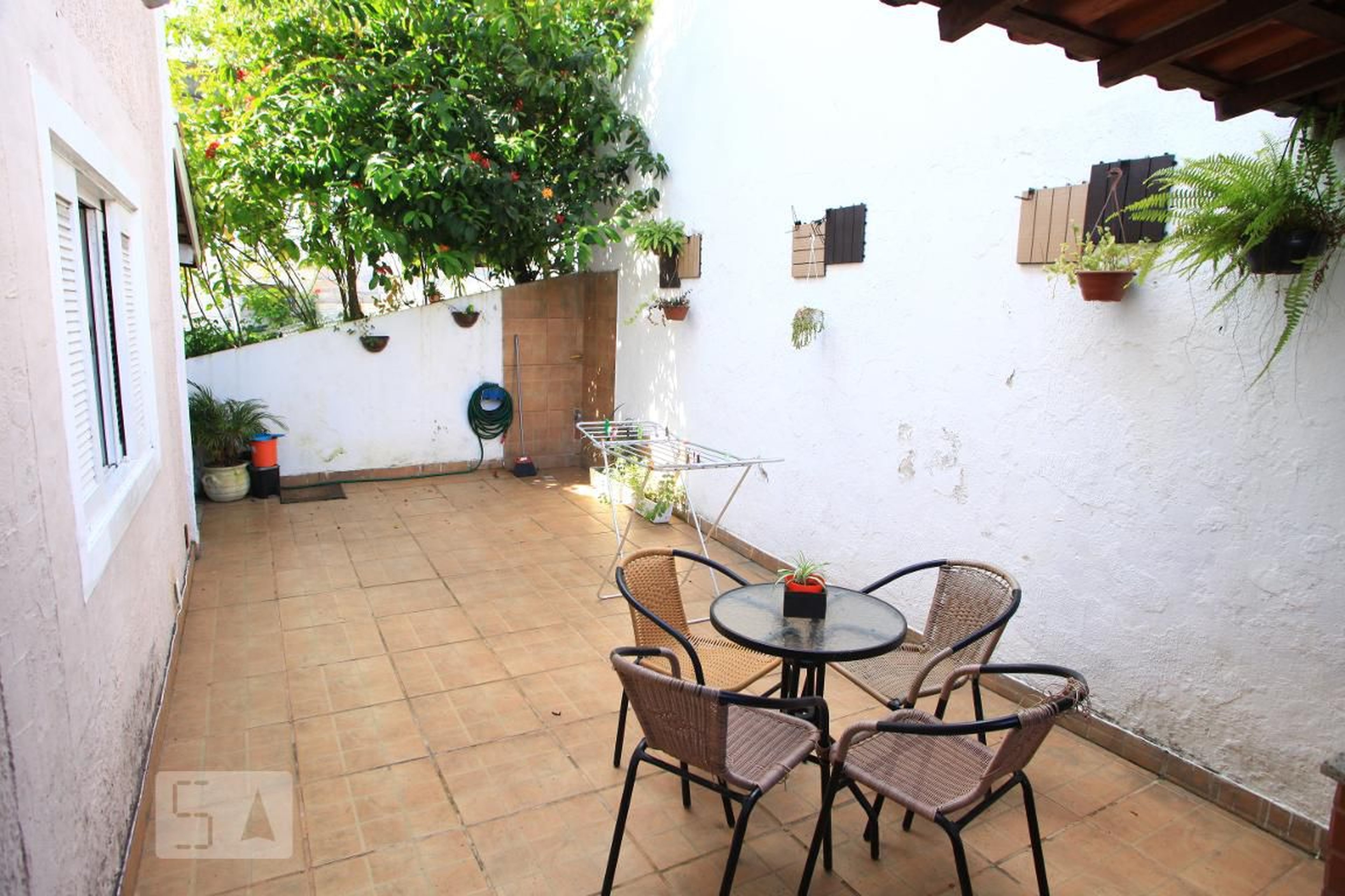 Churrasqueira Condomínio em Rua Araticum, 1273