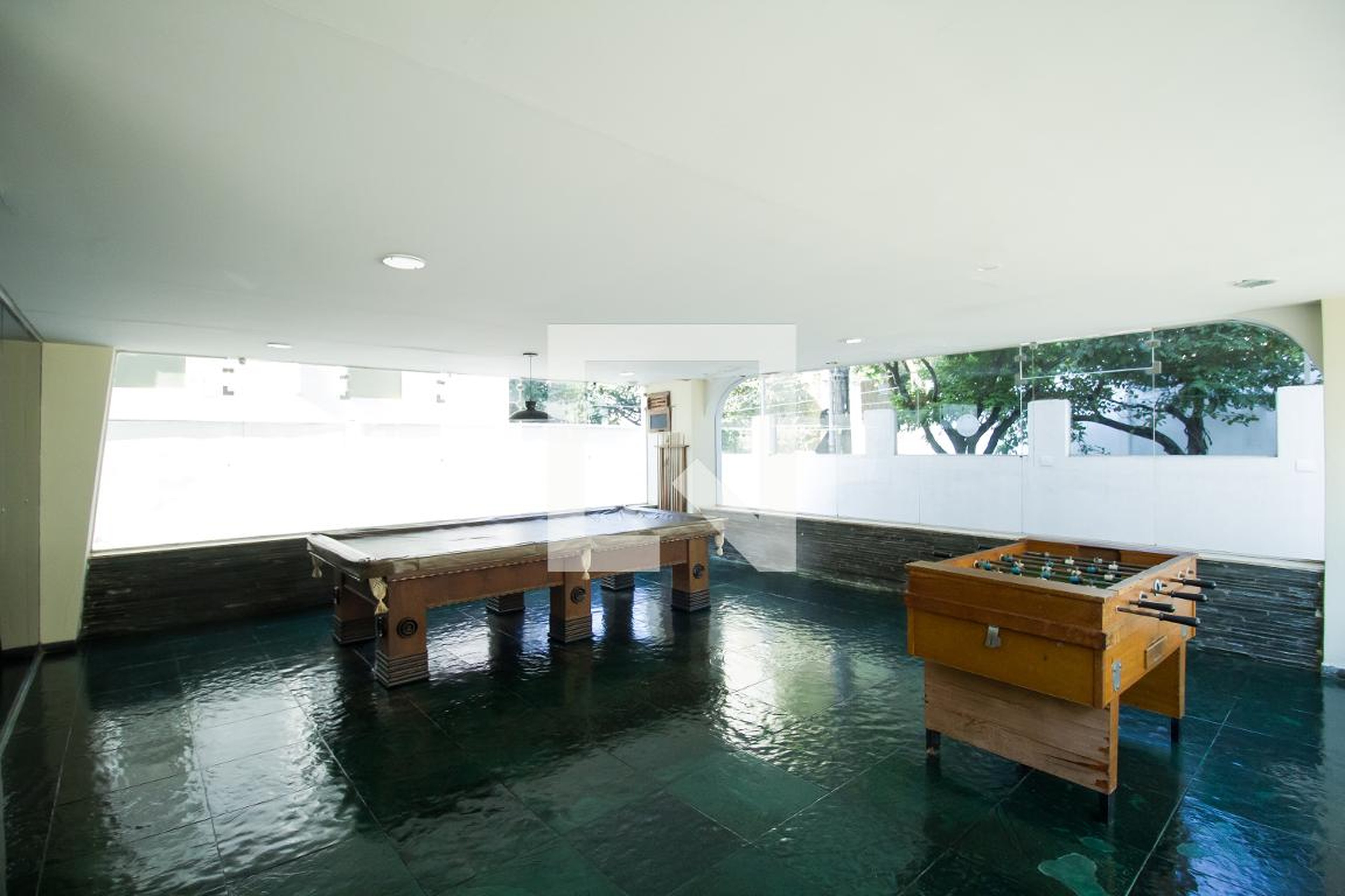 Salão de jogos - Alpes