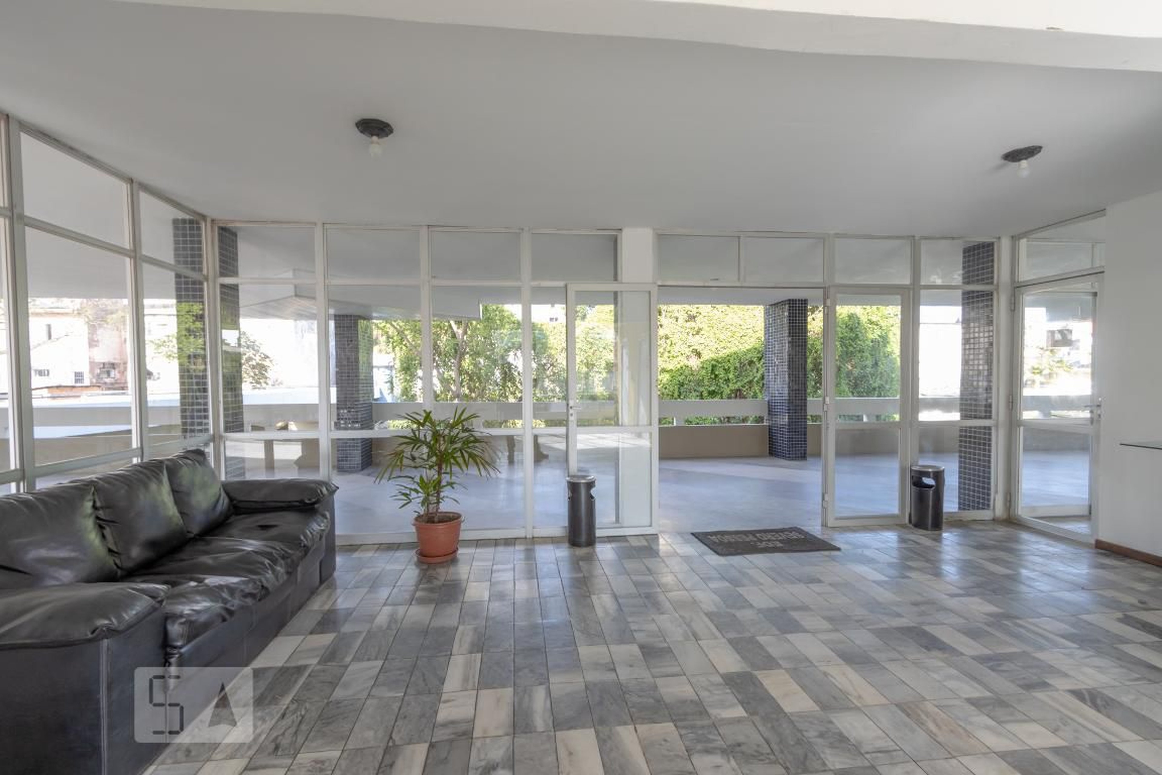 Hall de Entrada - Edifício Severo Pessoa