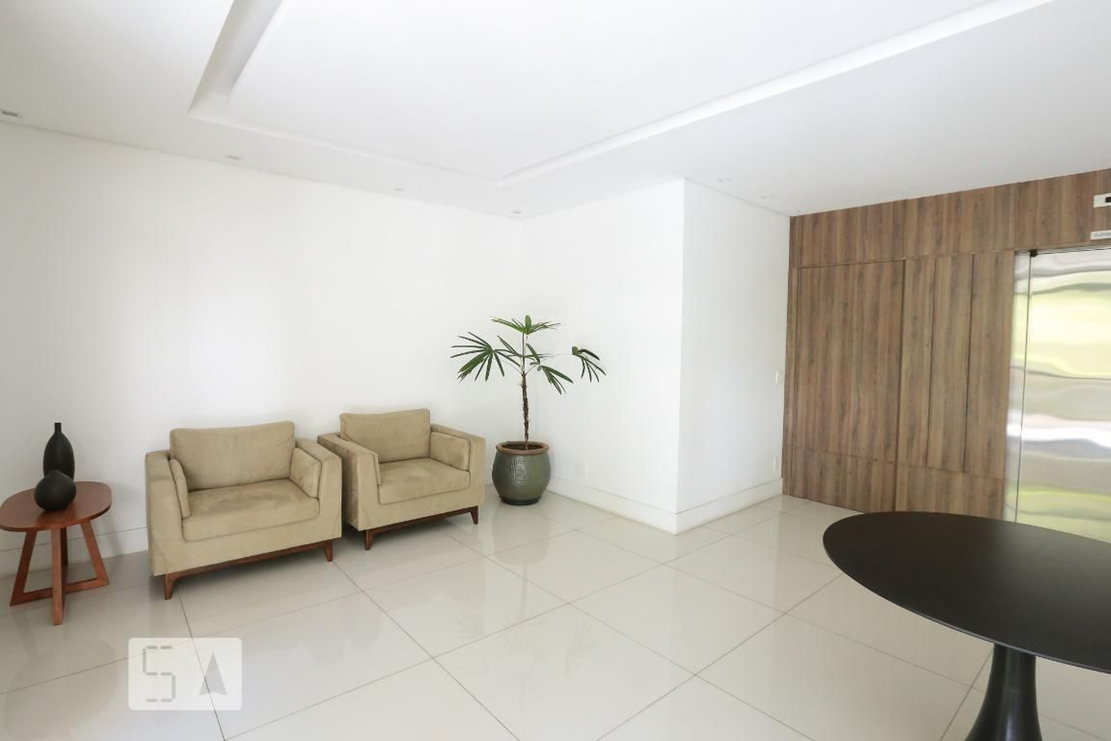 Hall social - Boulevard Guy Laroche