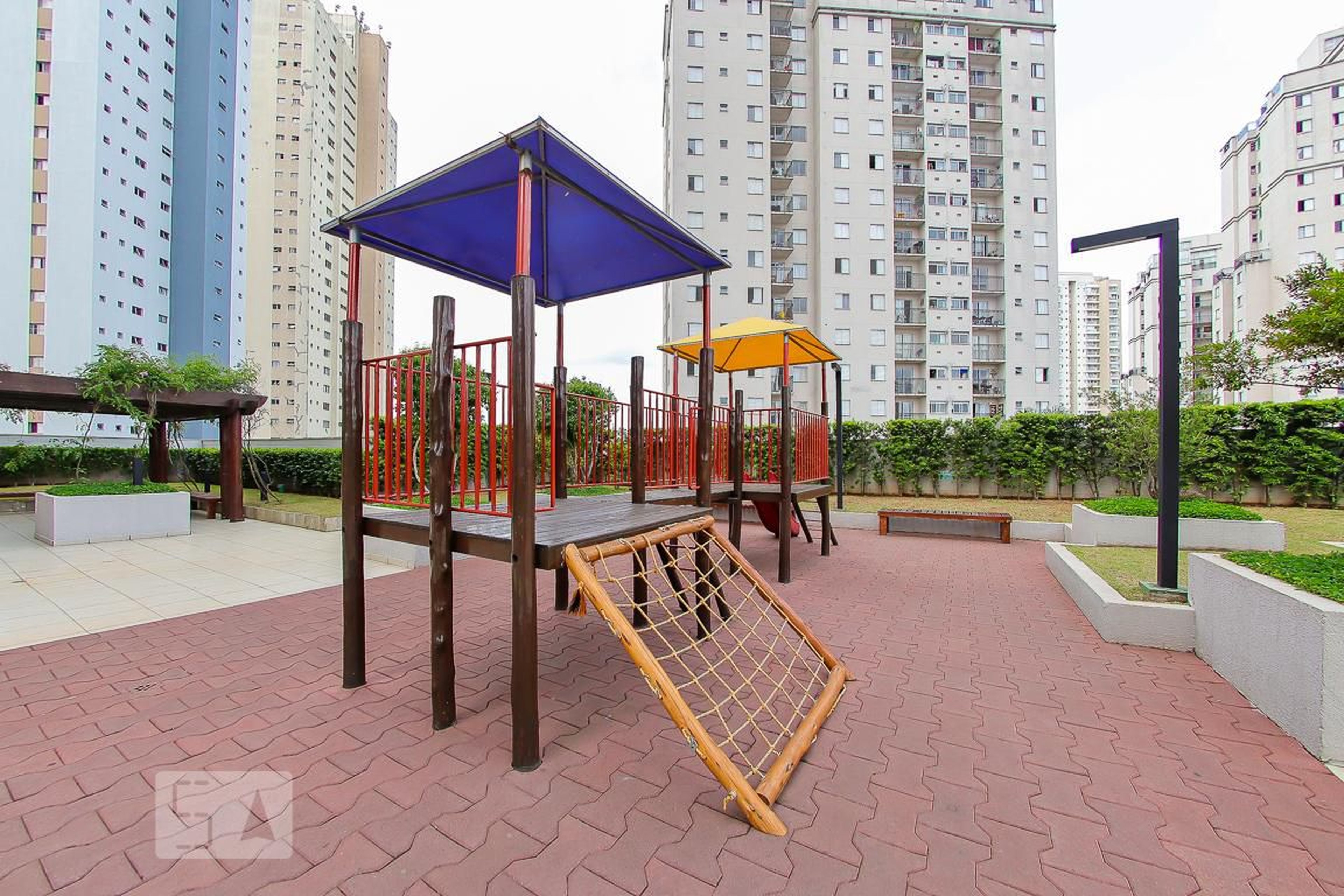 Area Comum - Supremo