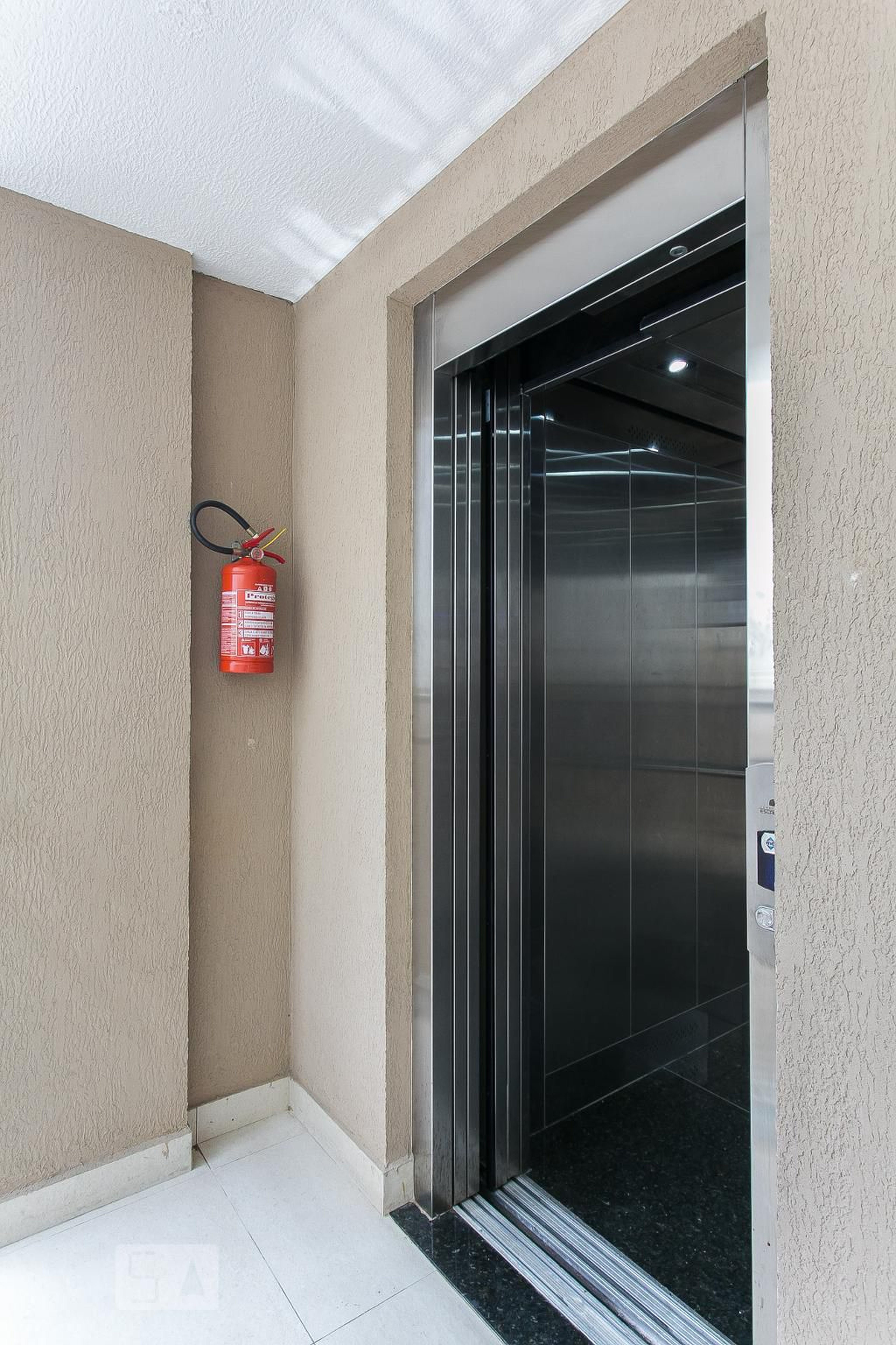 Elevador - Residencial Luiz Botelho