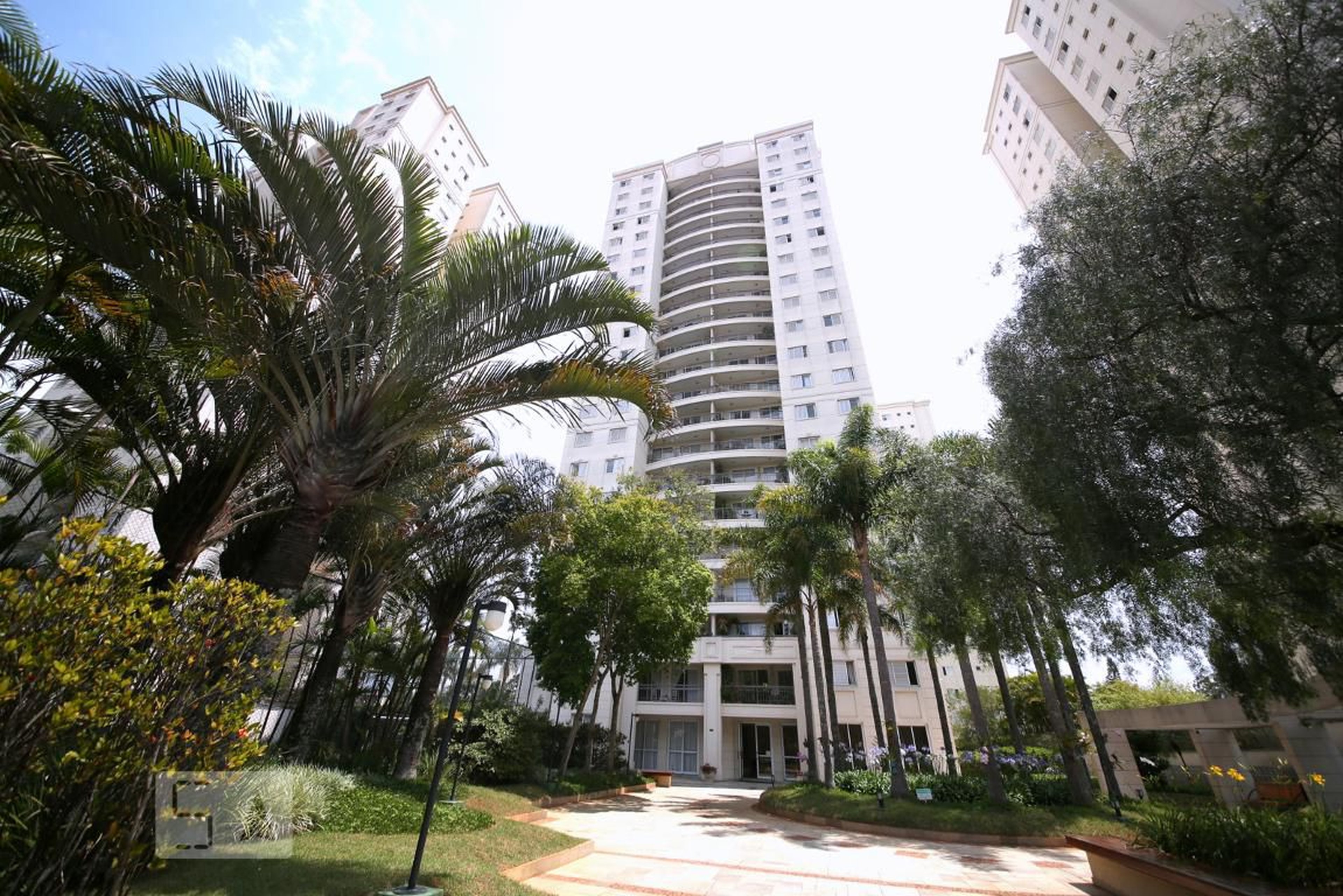 Fachada Condomínio Maison Guimet