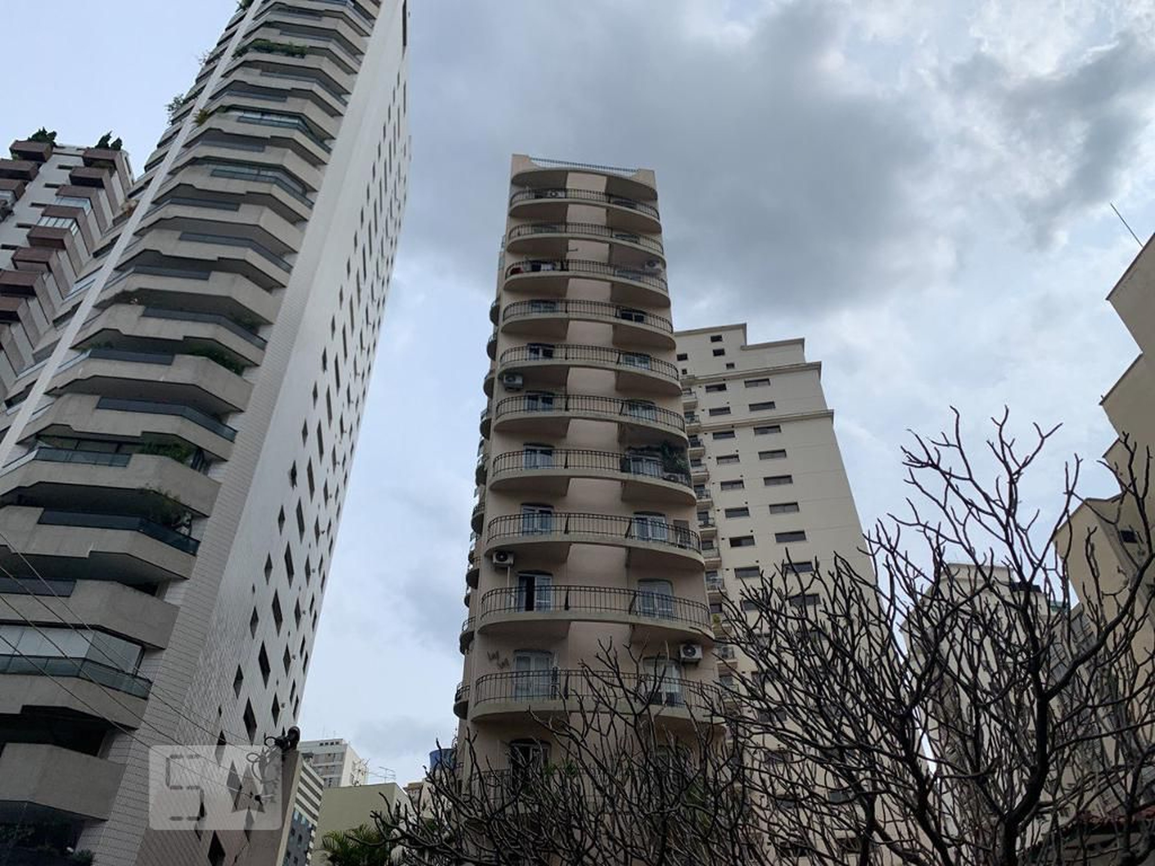 Fachada do Prédio Condomínio Flat Service Higienópolis