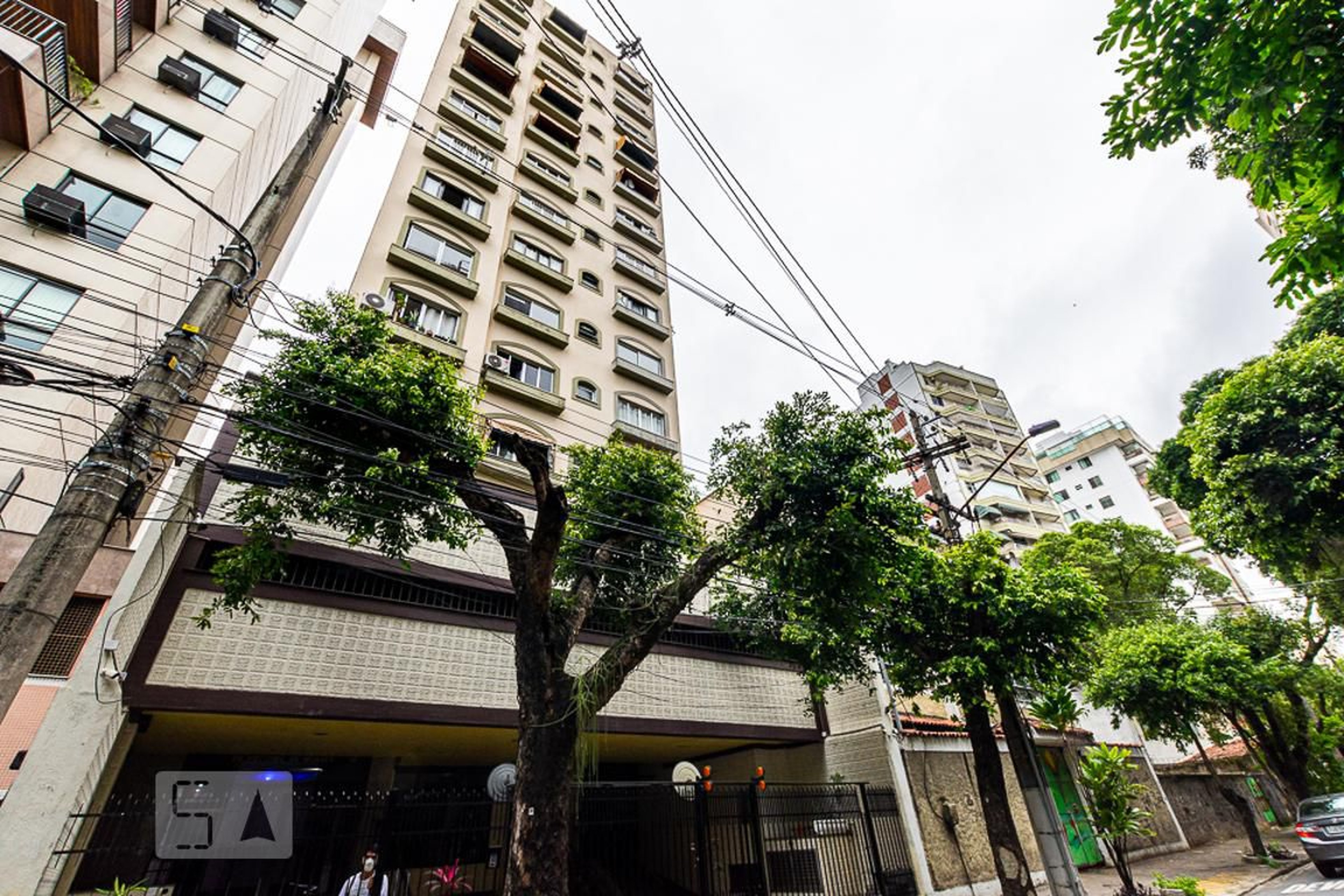 Fachada Condomínio Visconde de Moraes