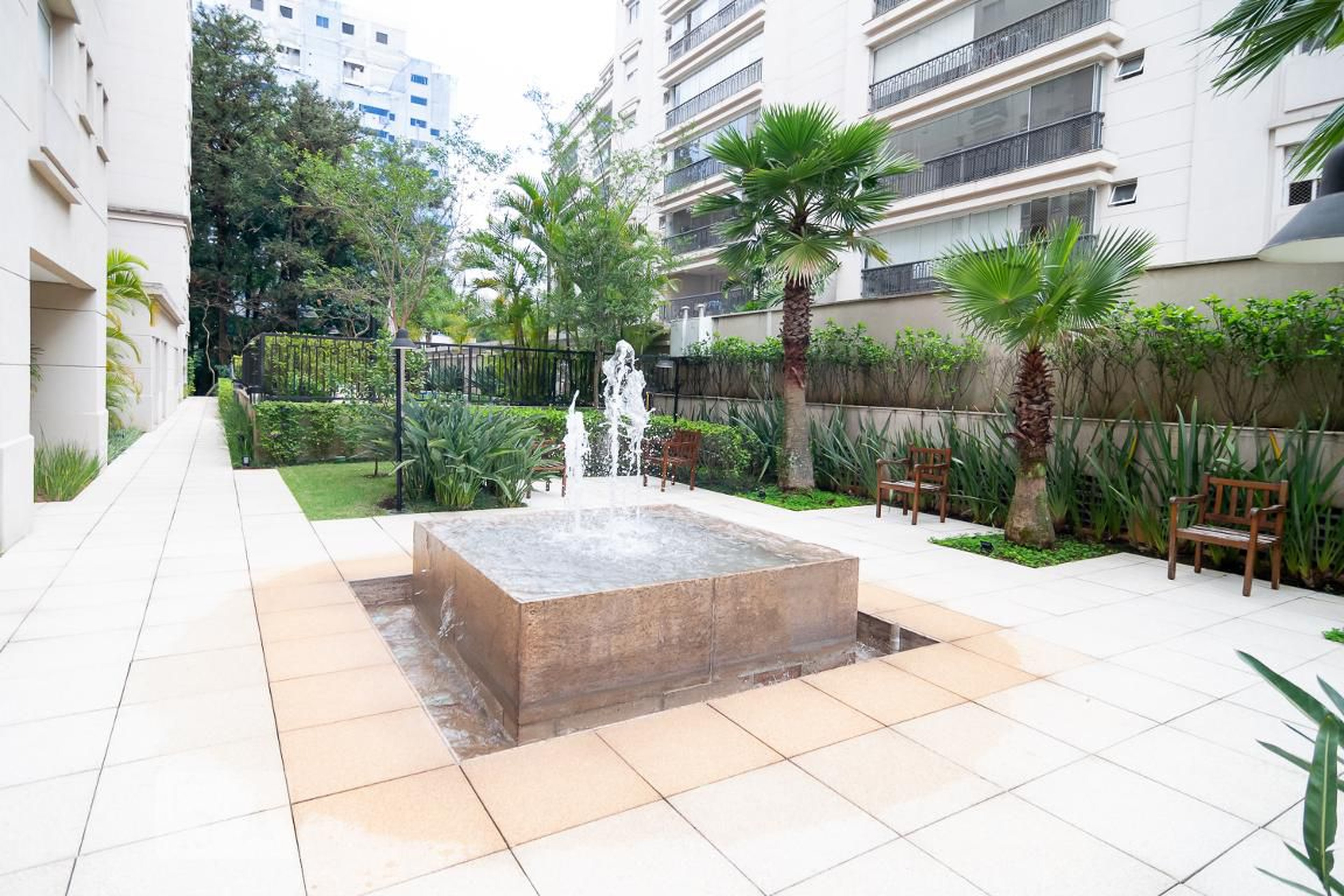 Área Externa - Helvetia Grand Quartier Alpen Haus