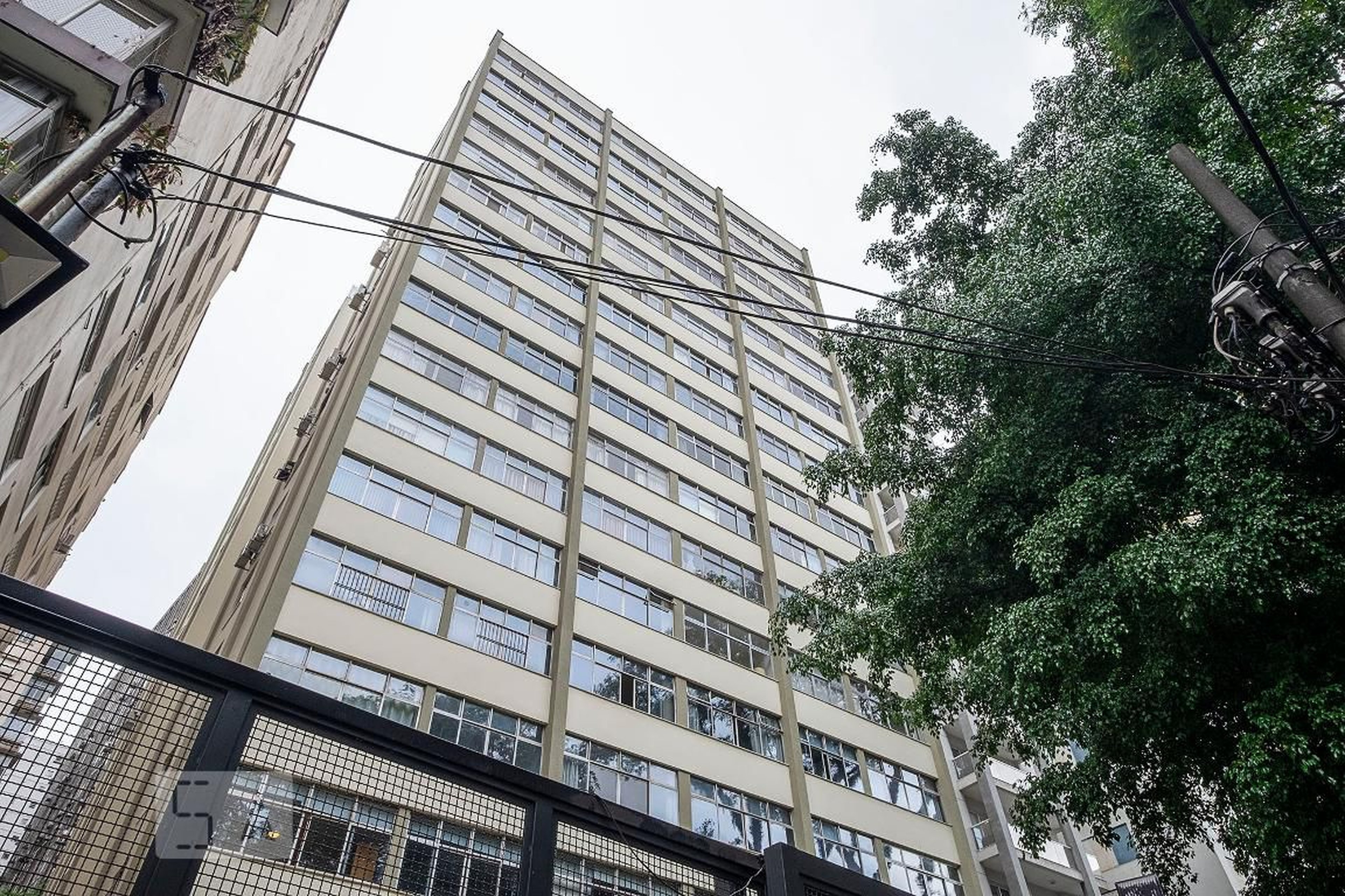 Fachada Condomínio em Alameda Jaú, 77