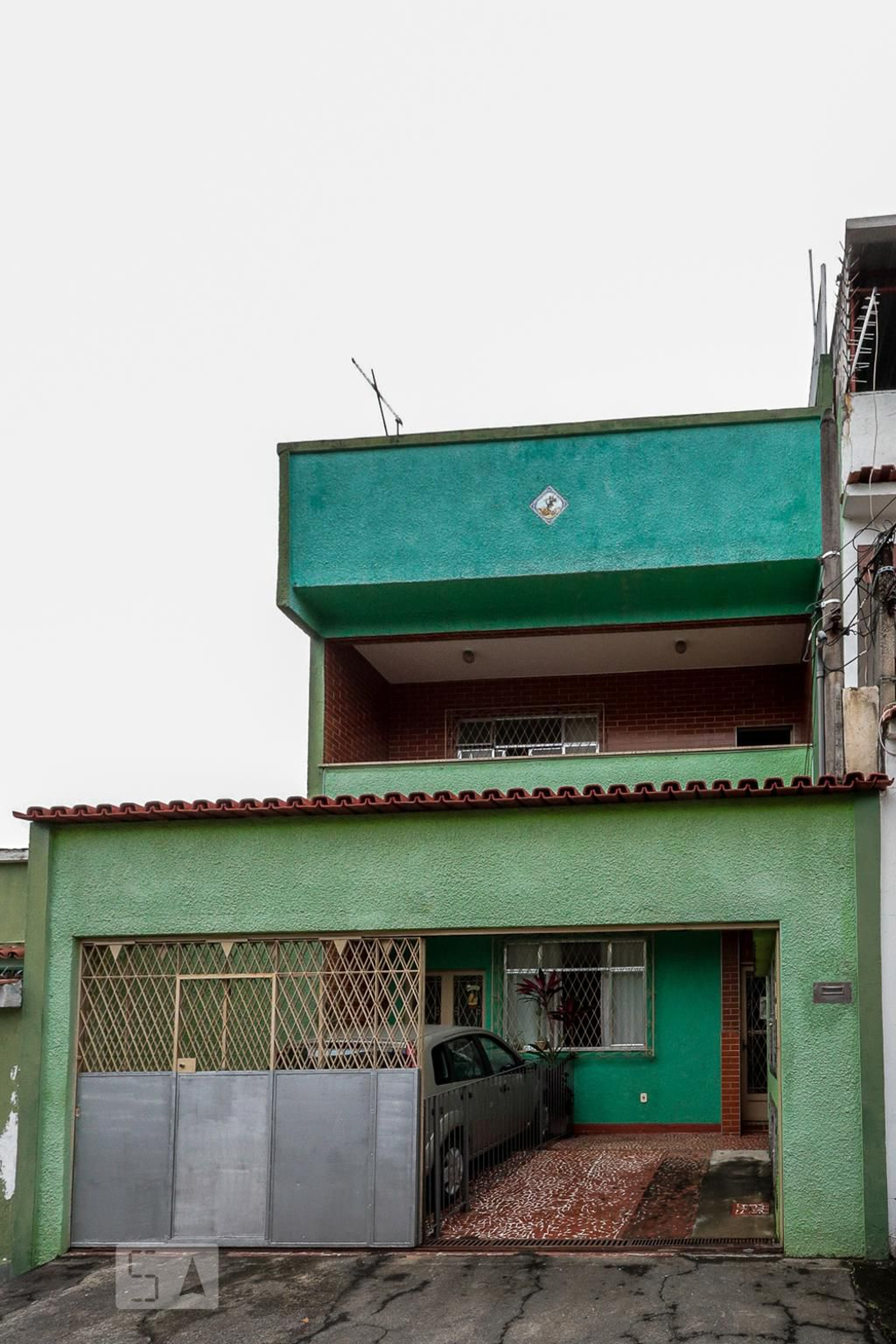 Fachada Condomínio em Rua Djalma Dutra, 477