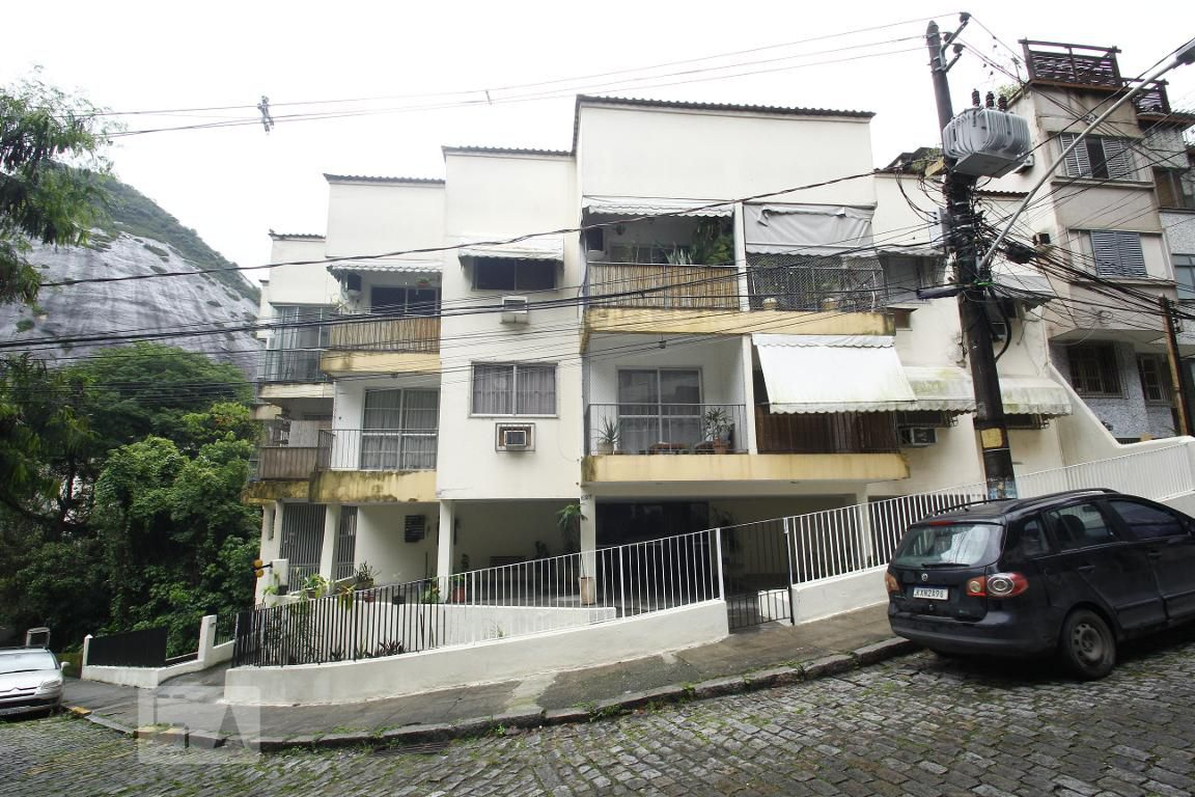 Fachada do Prédio Condomínio Villar da Serra