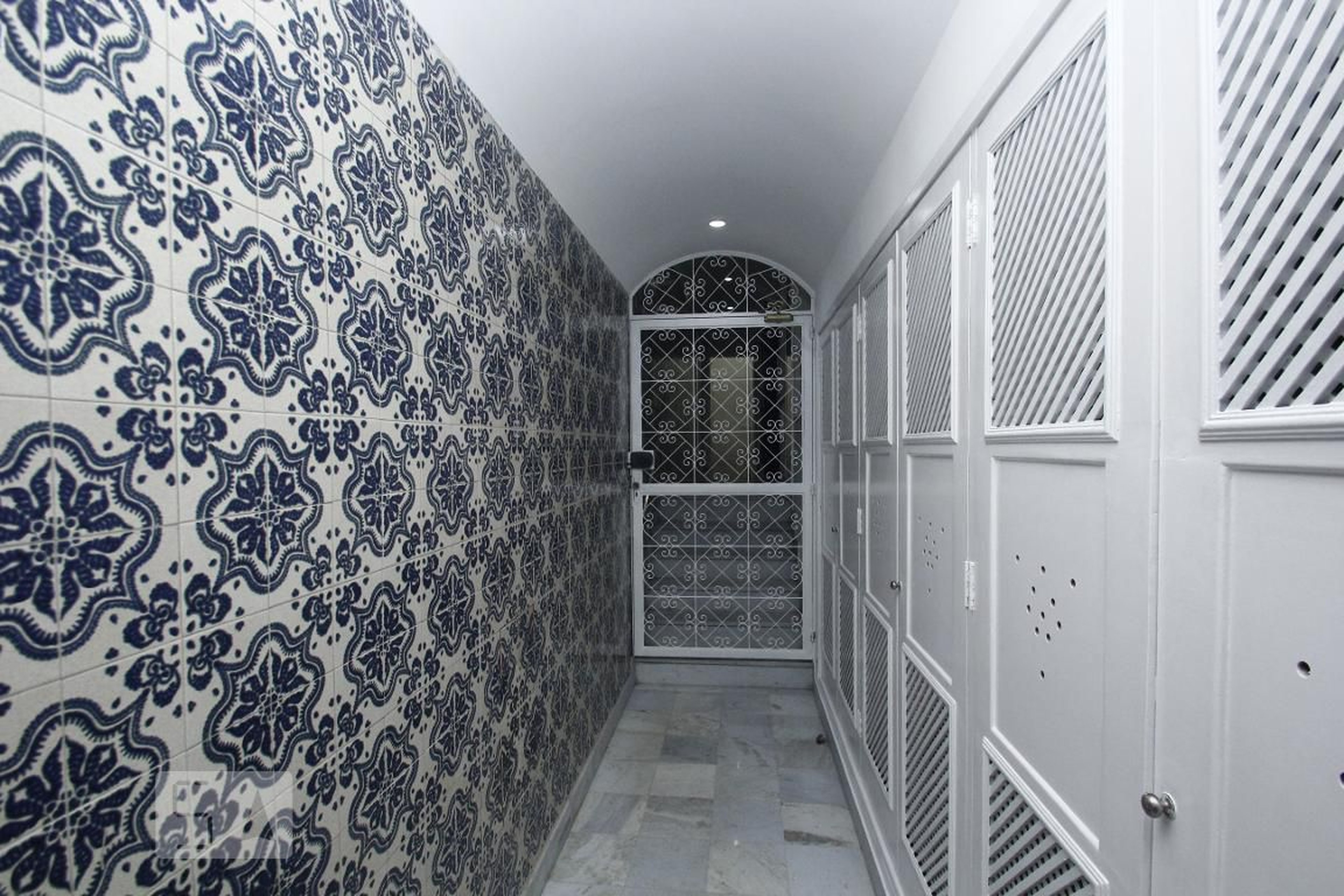 Entrada - Marigilio de Castro