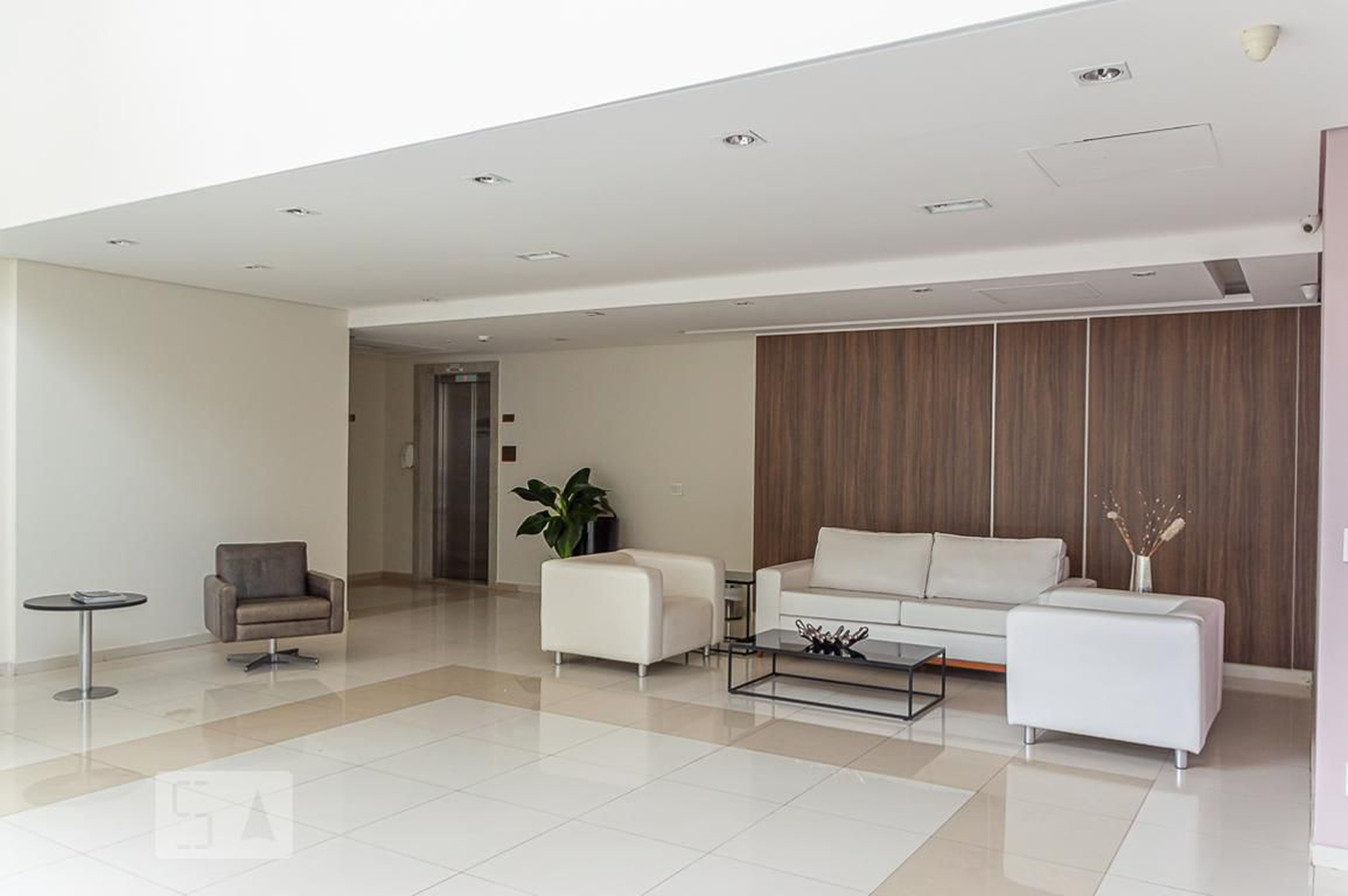 Hall de Entrada Condomínio Marcozero Premyer