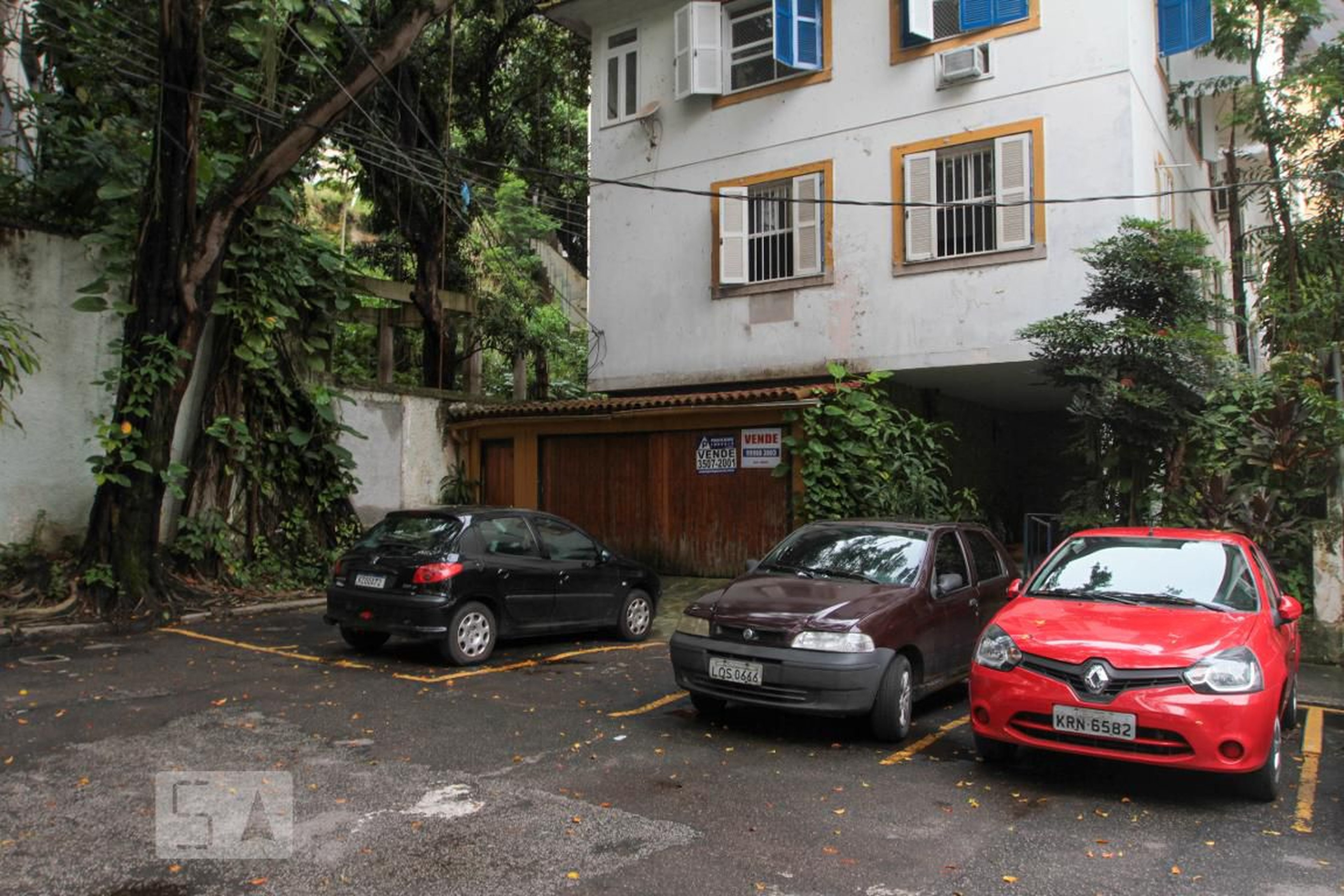 Entrada do Prédio - null