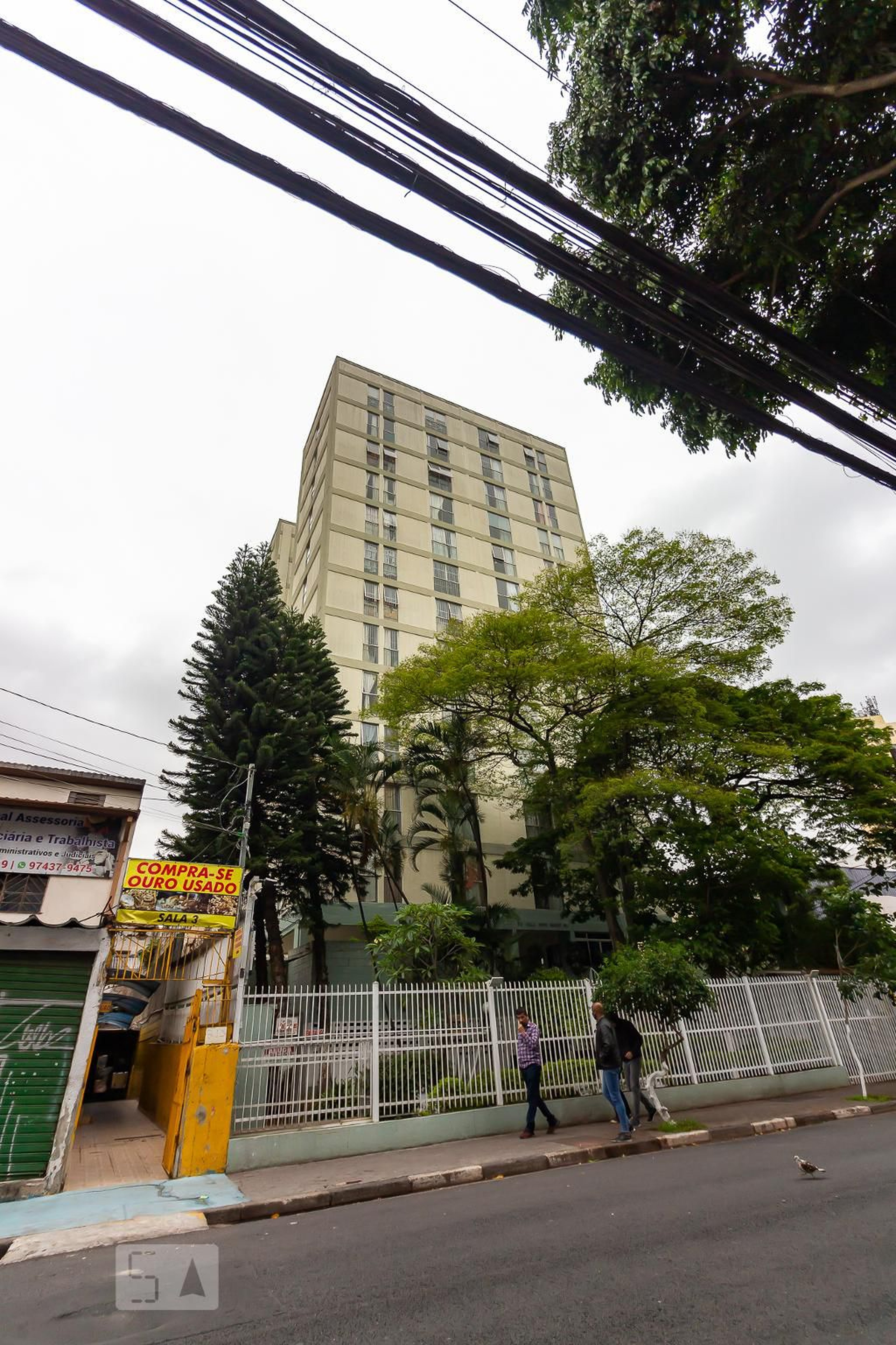 Fachada Condomínio em Rua Dante Battiston 231, 112