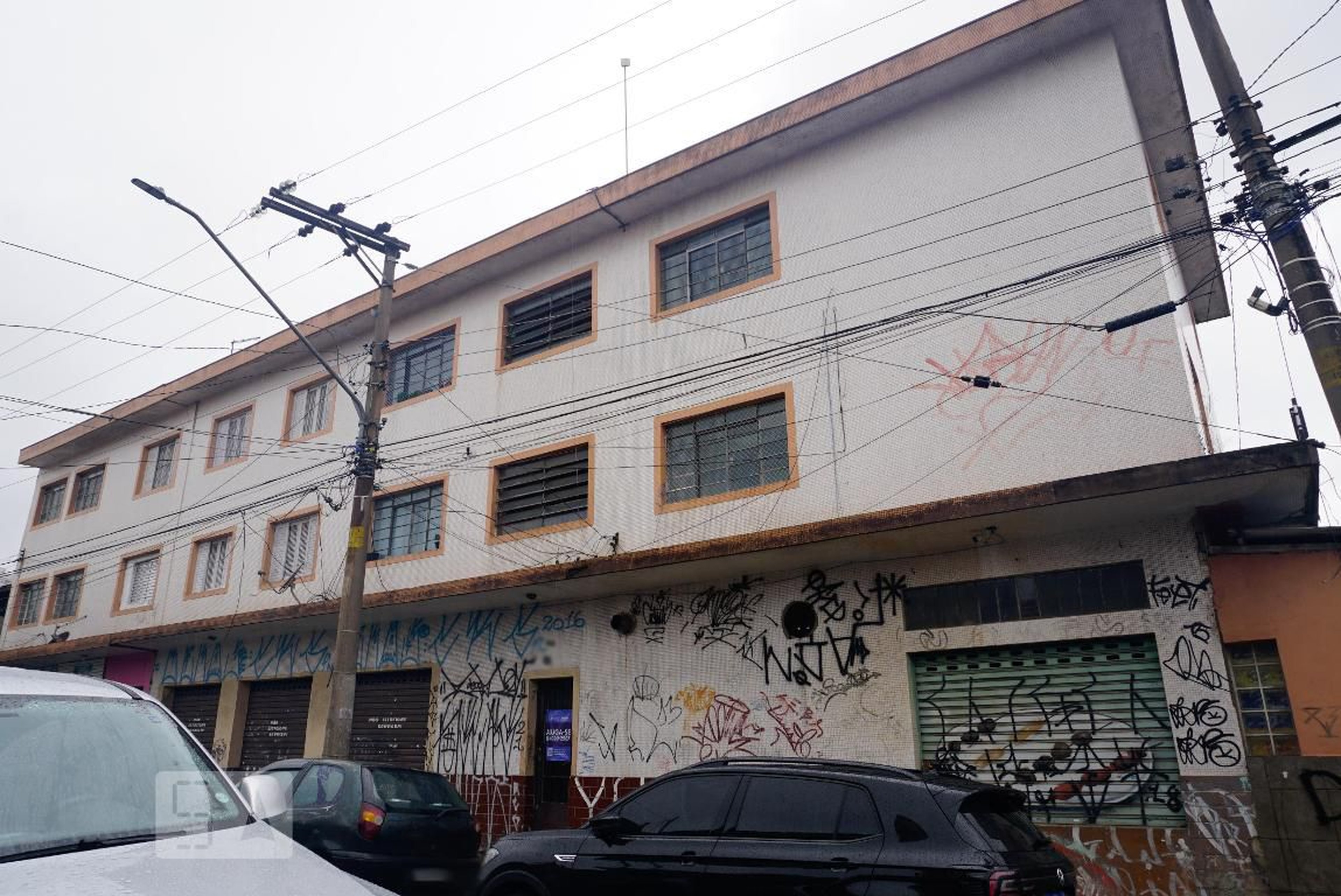 Fachada Condomínio em Rua Professora Branca do Canto E Mello, 22