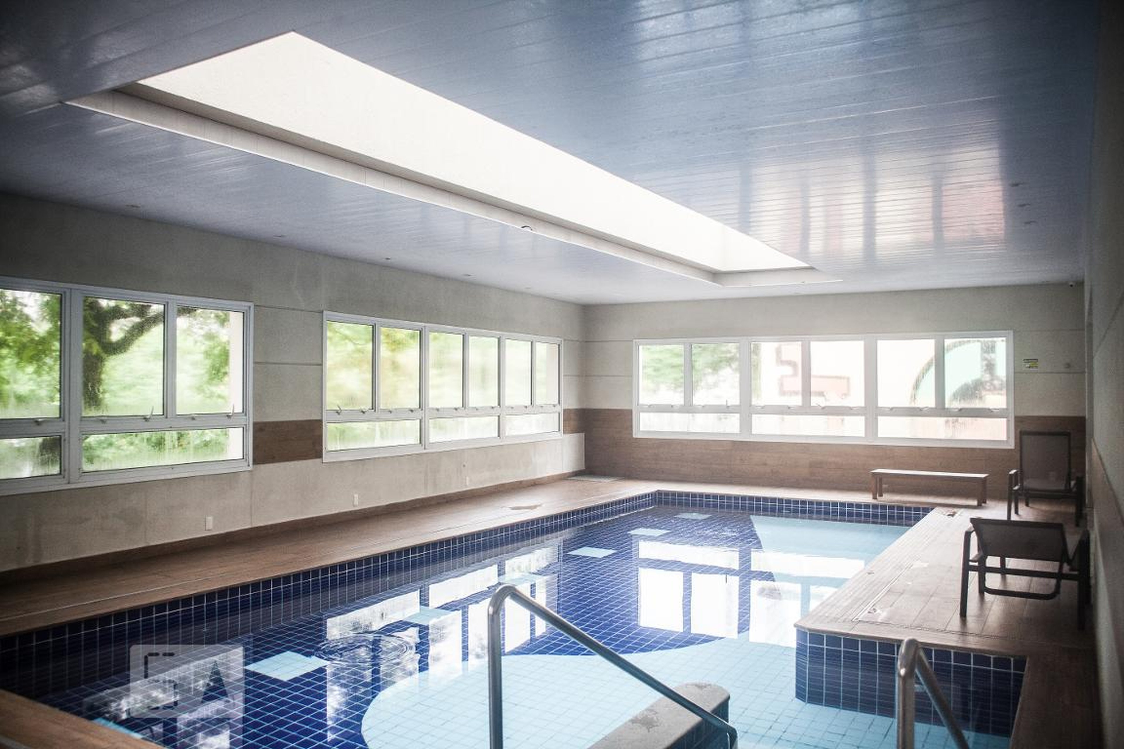 Piscina Coberta - SP New Home