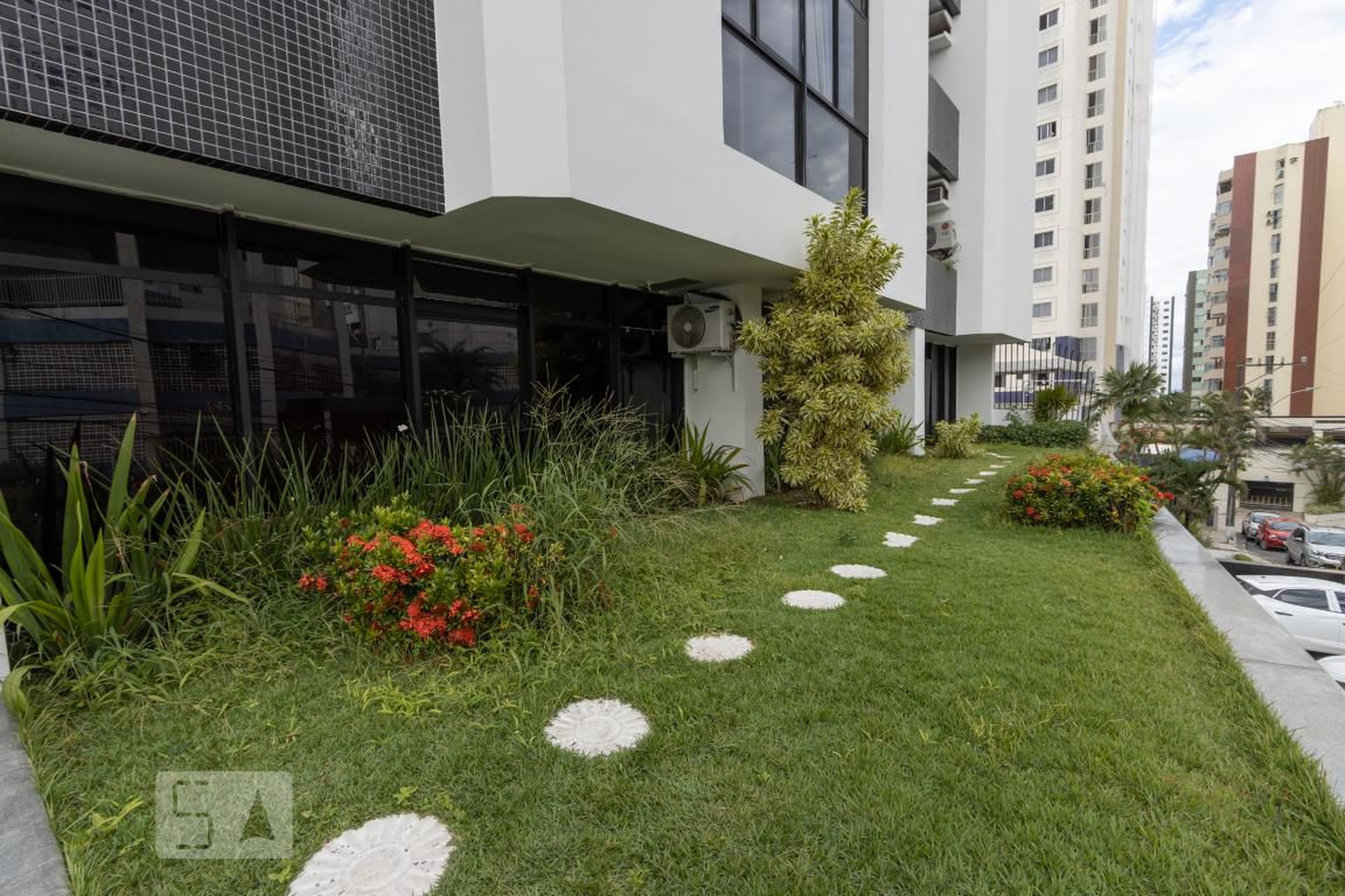 Entrada - New Heaven