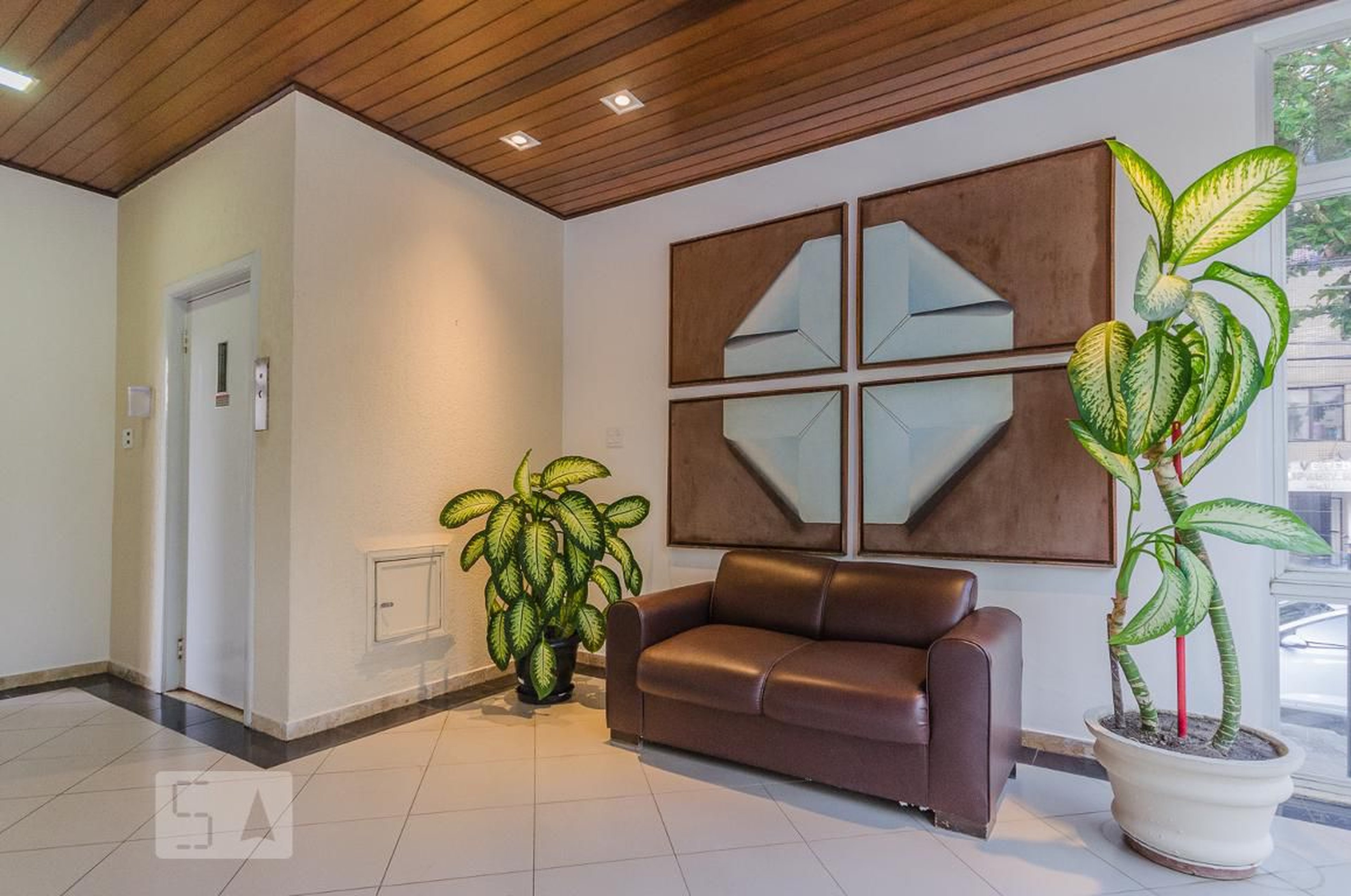 Hall de Entrada - Jardim do Mar